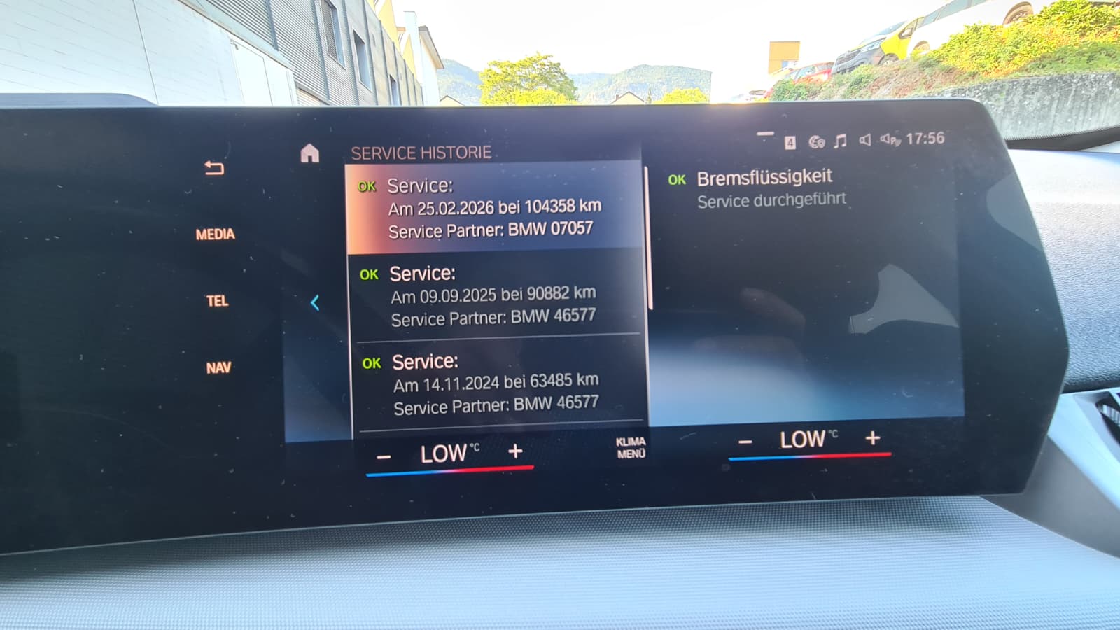 BMW X1 xDrive 20d 48V ** Gr-Navi ** RF-Kamera 360° ** Anh-Kupplung ** Sitzheizung ** H-UP-Disp ** PDC V+H ** Neues Modell 2023 **-image-17