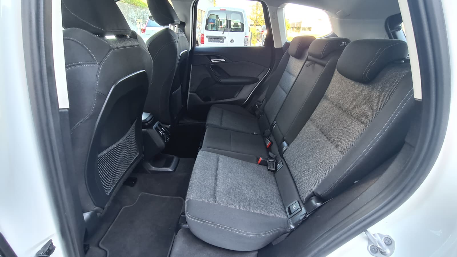 BMW X1 xDrive 20d 48V ** Gr-Navi ** RF-Kamera 360° ** Anh-Kupplung ** Sitzheizung ** H-UP-Disp ** PDC V+H ** Neues Modell 2023 **-image-22