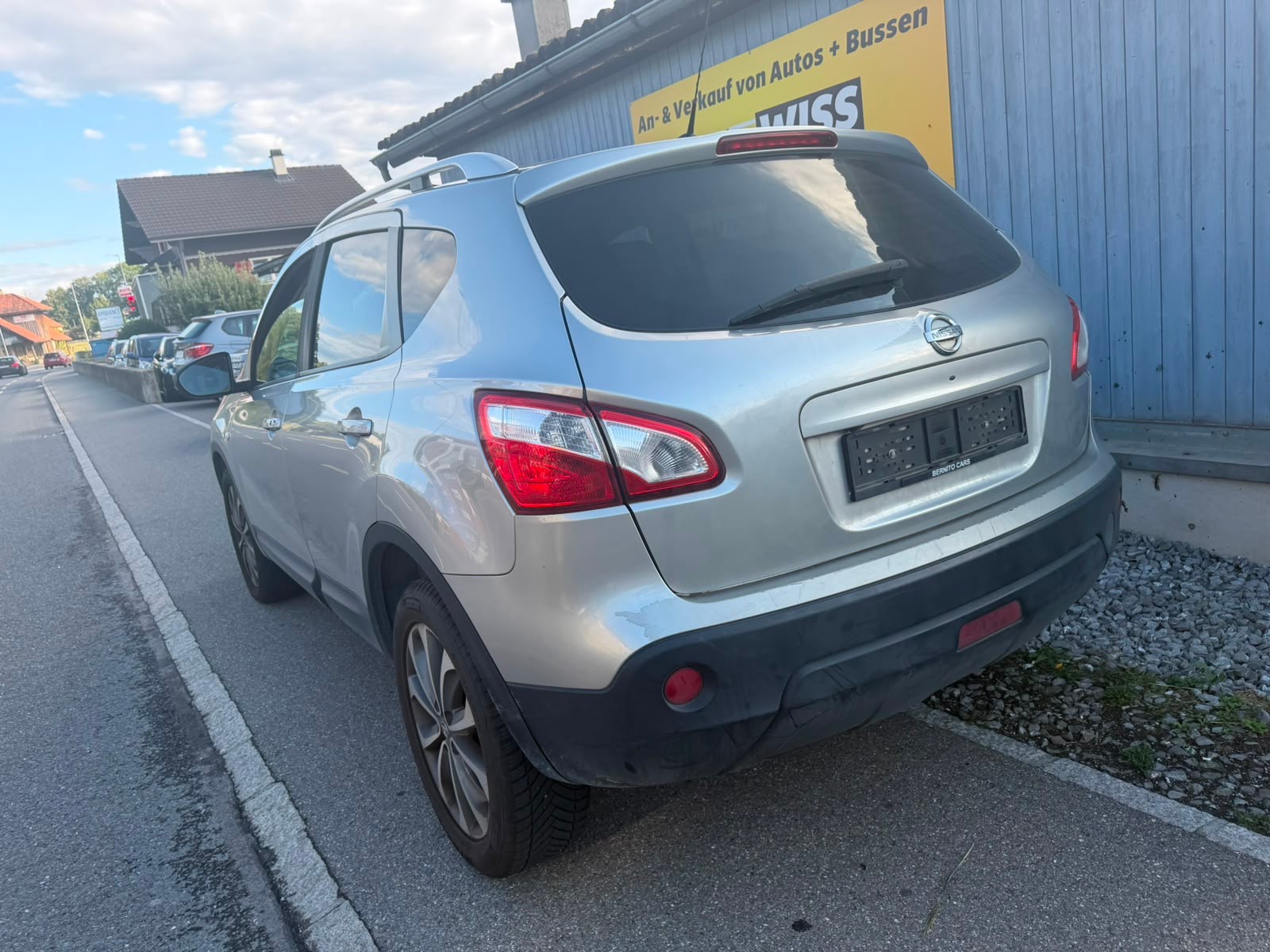 NISSAN Qashqai 2.0 dCi 4WD tekna-image-5
