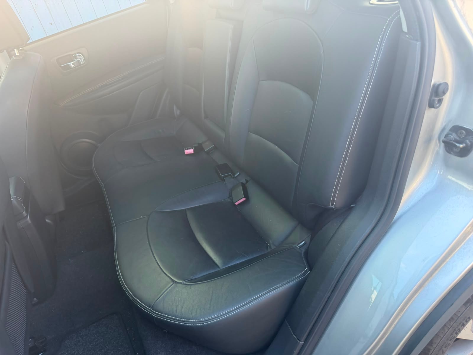 NISSAN Qashqai 2.0 dCi 4WD tekna-image-9