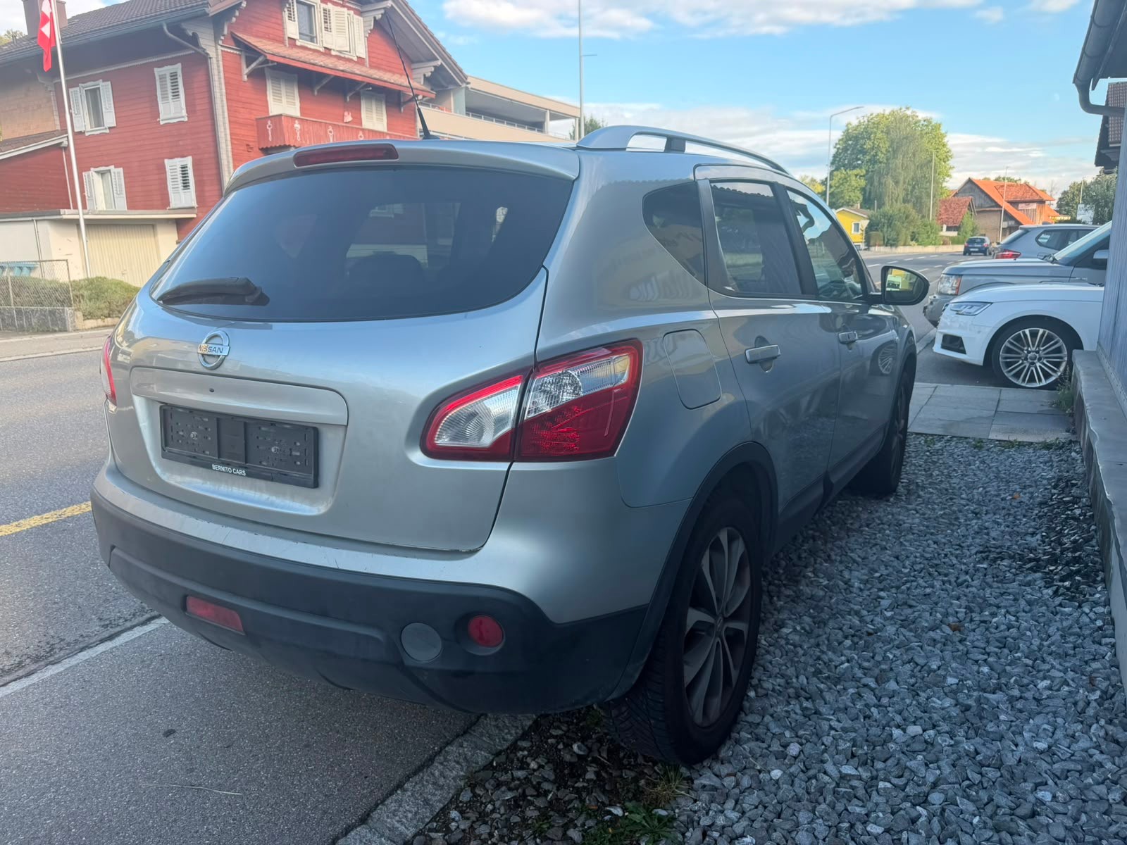 NISSAN Qashqai 2.0 dCi 4WD tekna-image-6