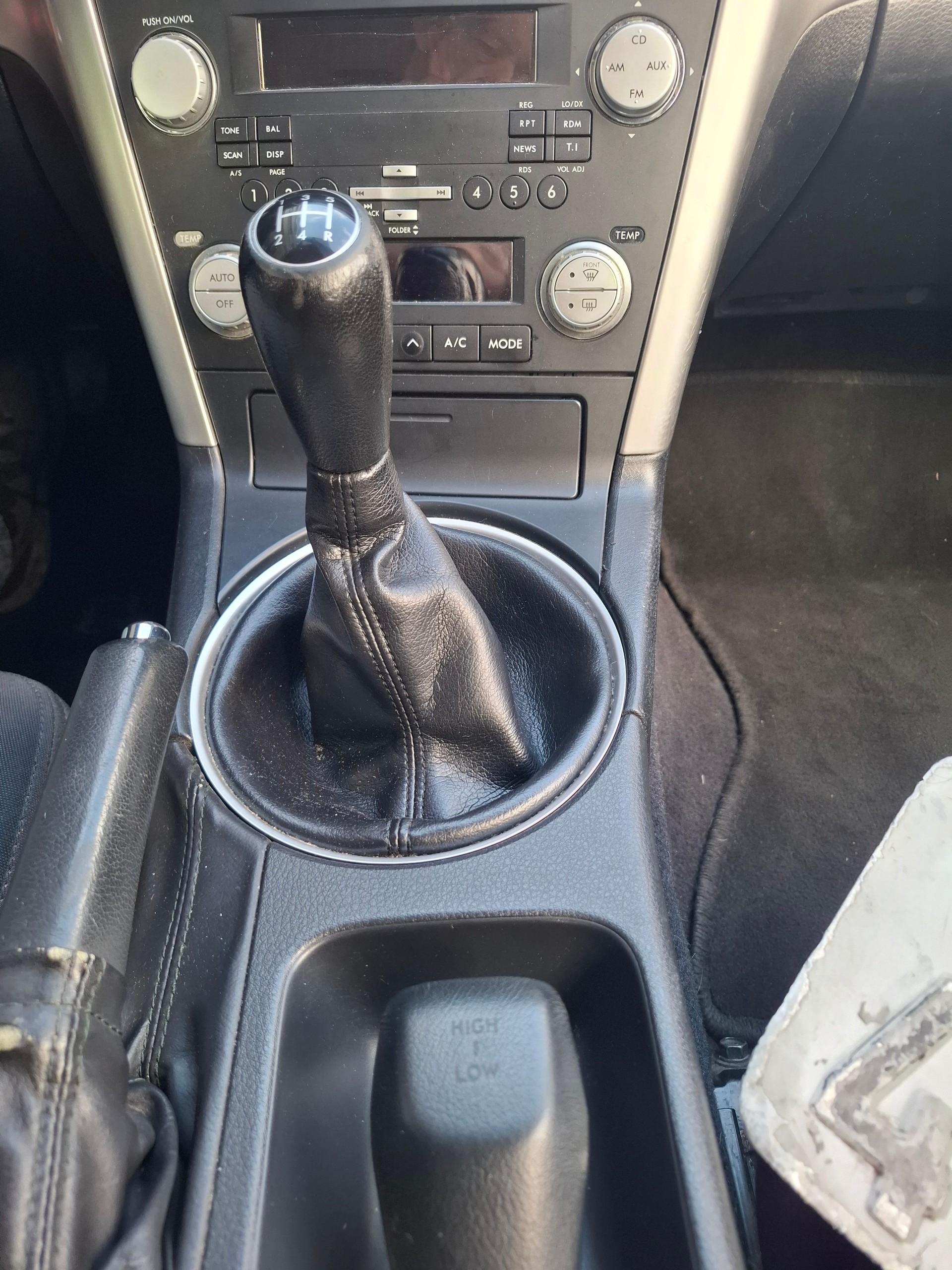 SUBARU Legacy 2.0R AWD Comfort-image-7