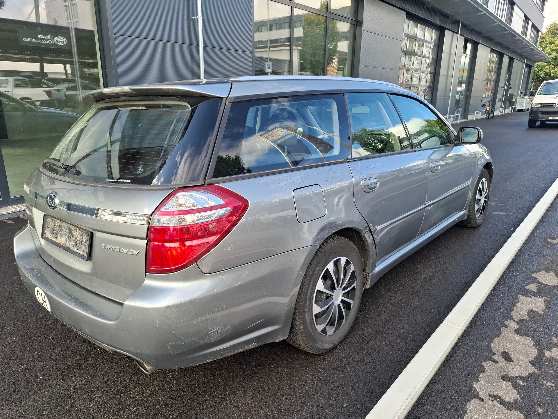 SUBARU Legacy 2.0R AWD Comfort-image-3