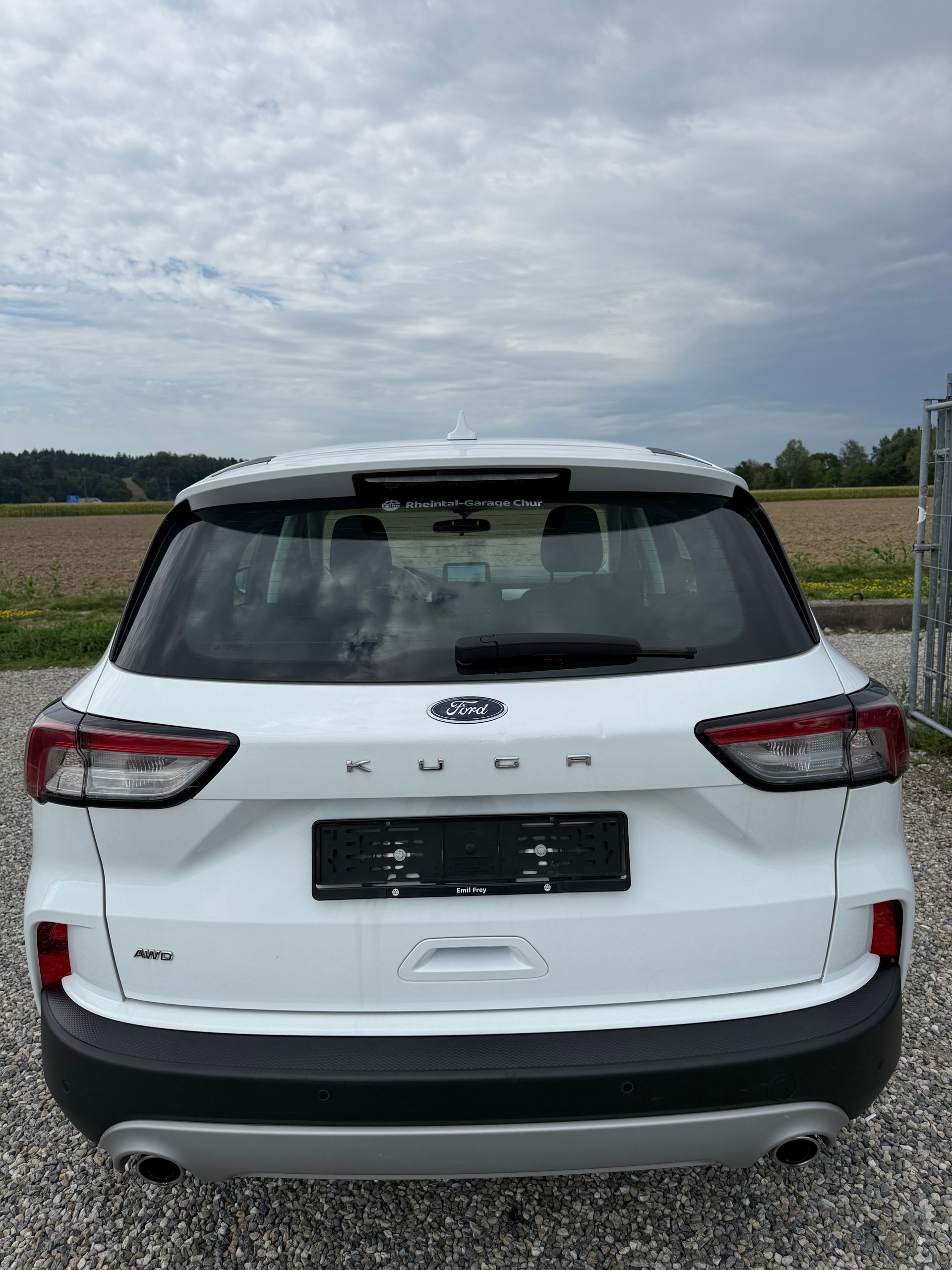 FORD Kuga 2.0 TDCi EcoBlue Titanium X 4WD-image-4