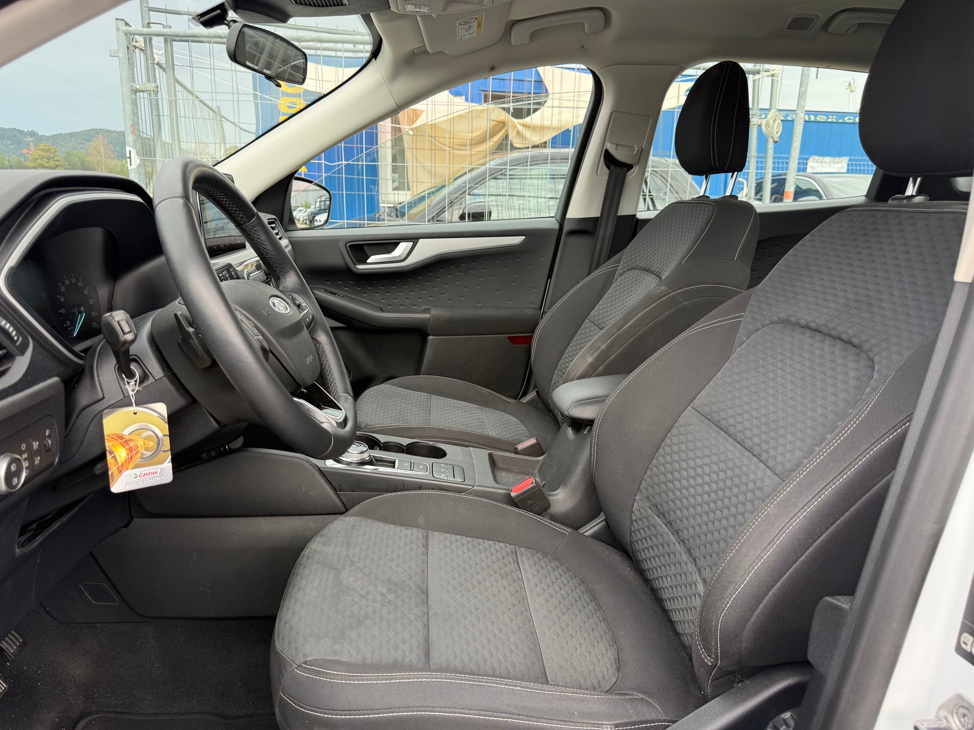 FORD Kuga 2.0 TDCi EcoBlue Titanium X 4WD-image-8