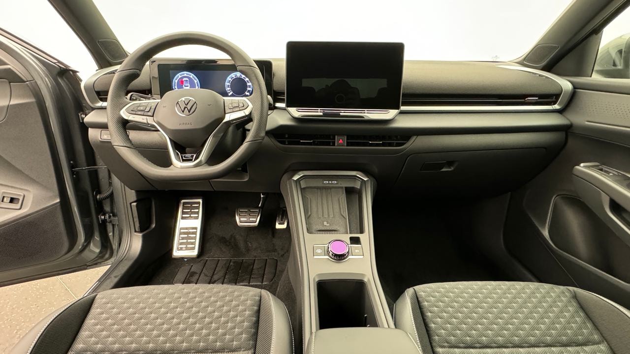 VW T-Roc 1.5 eTSI mHEV R-Line DSG-image-5