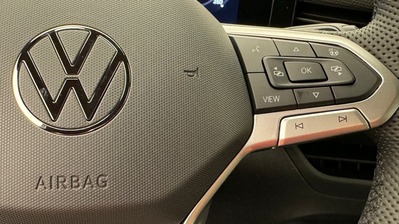 VW T-Roc 1.5 eTSI mHEV R-Line DSG-image-9