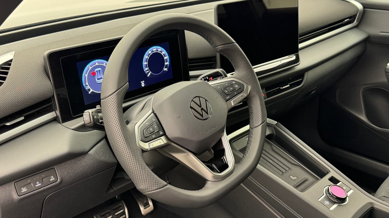 VW T-Roc 1.5 eTSI mHEV R-Line DSG-image-6
