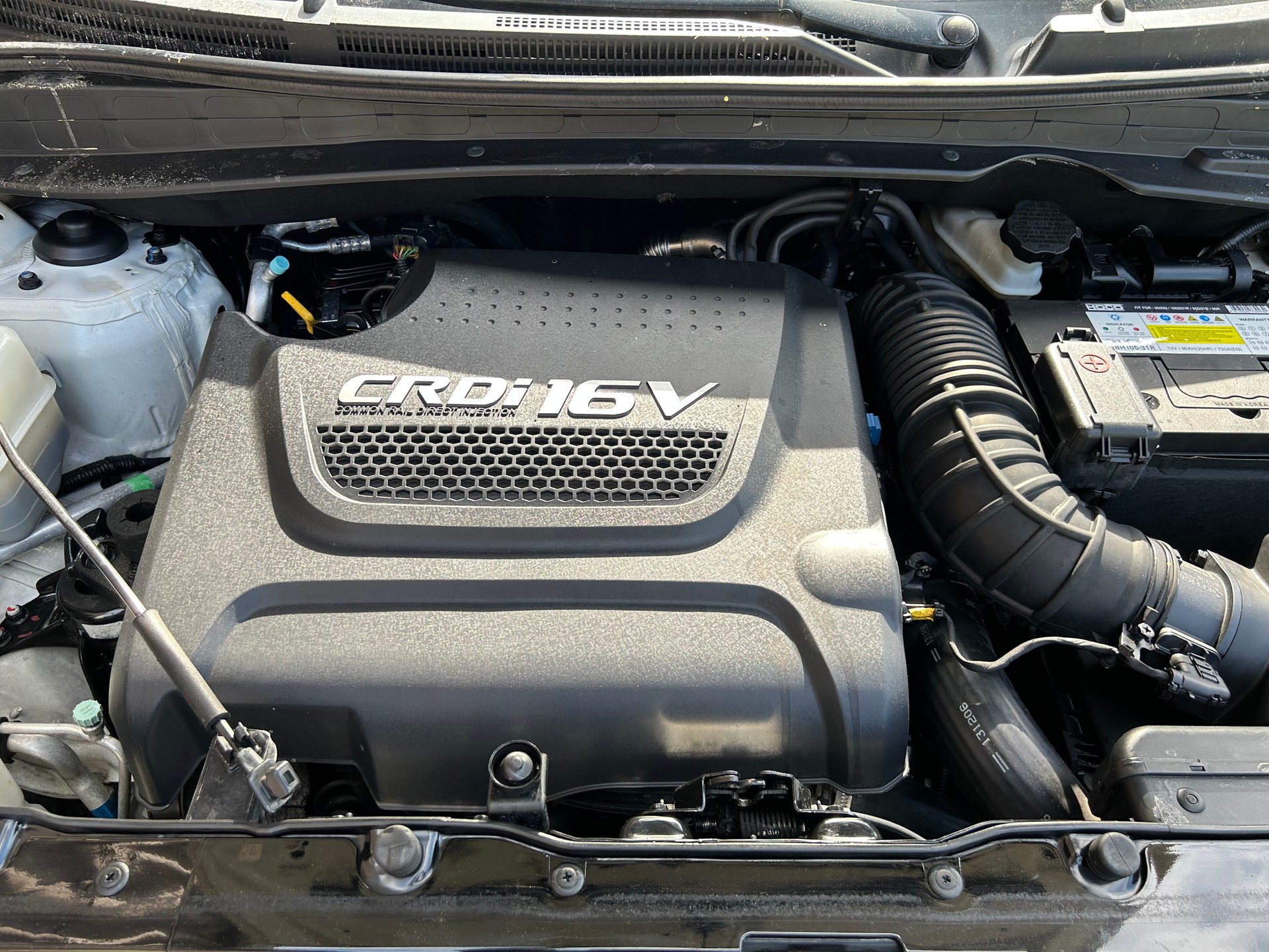 HYUNDAI iX 35 2.0 CRDi GO! Plus 4WD Automatic-image-14