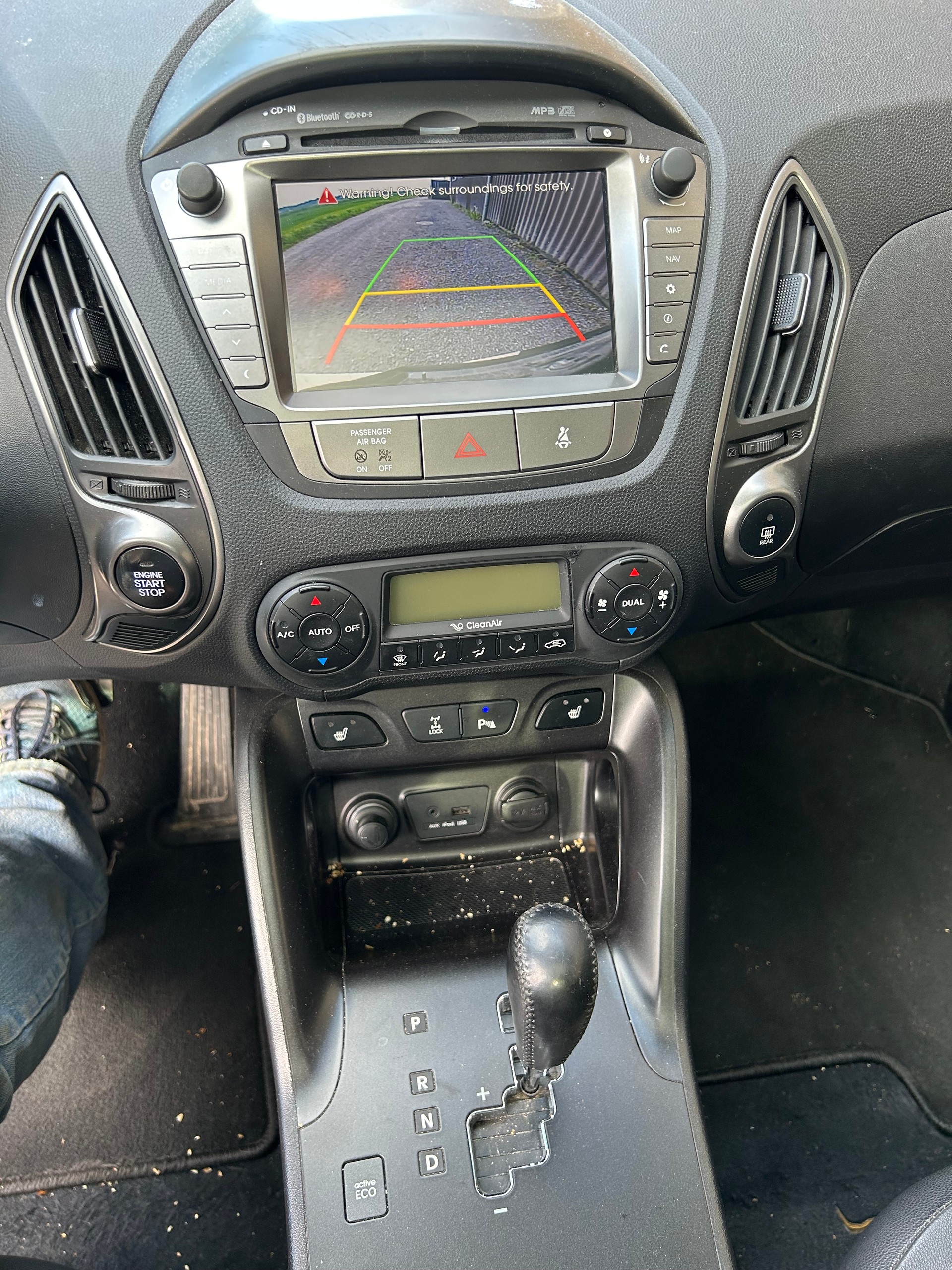 HYUNDAI iX 35 2.0 CRDi GO! Plus 4WD Automatic-image-13