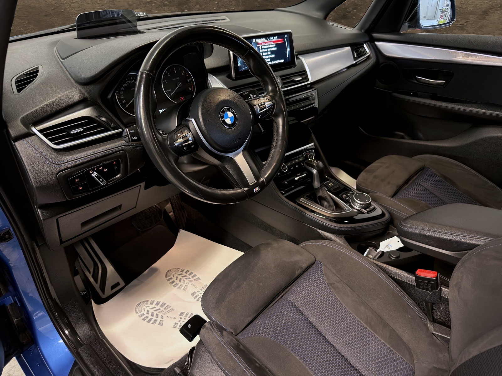 BMW 220d Active Tourer M Sport Steptronic-image-7