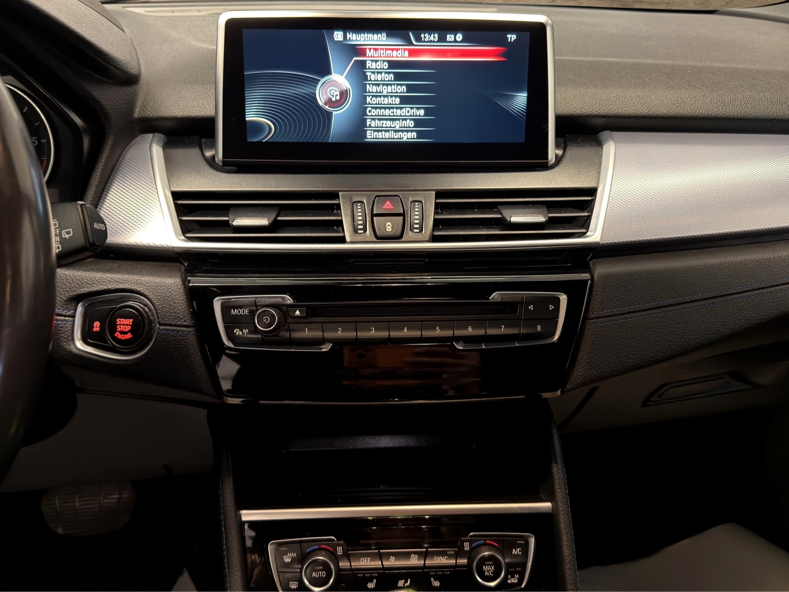 BMW 220d Active Tourer M Sport Steptronic-image-9