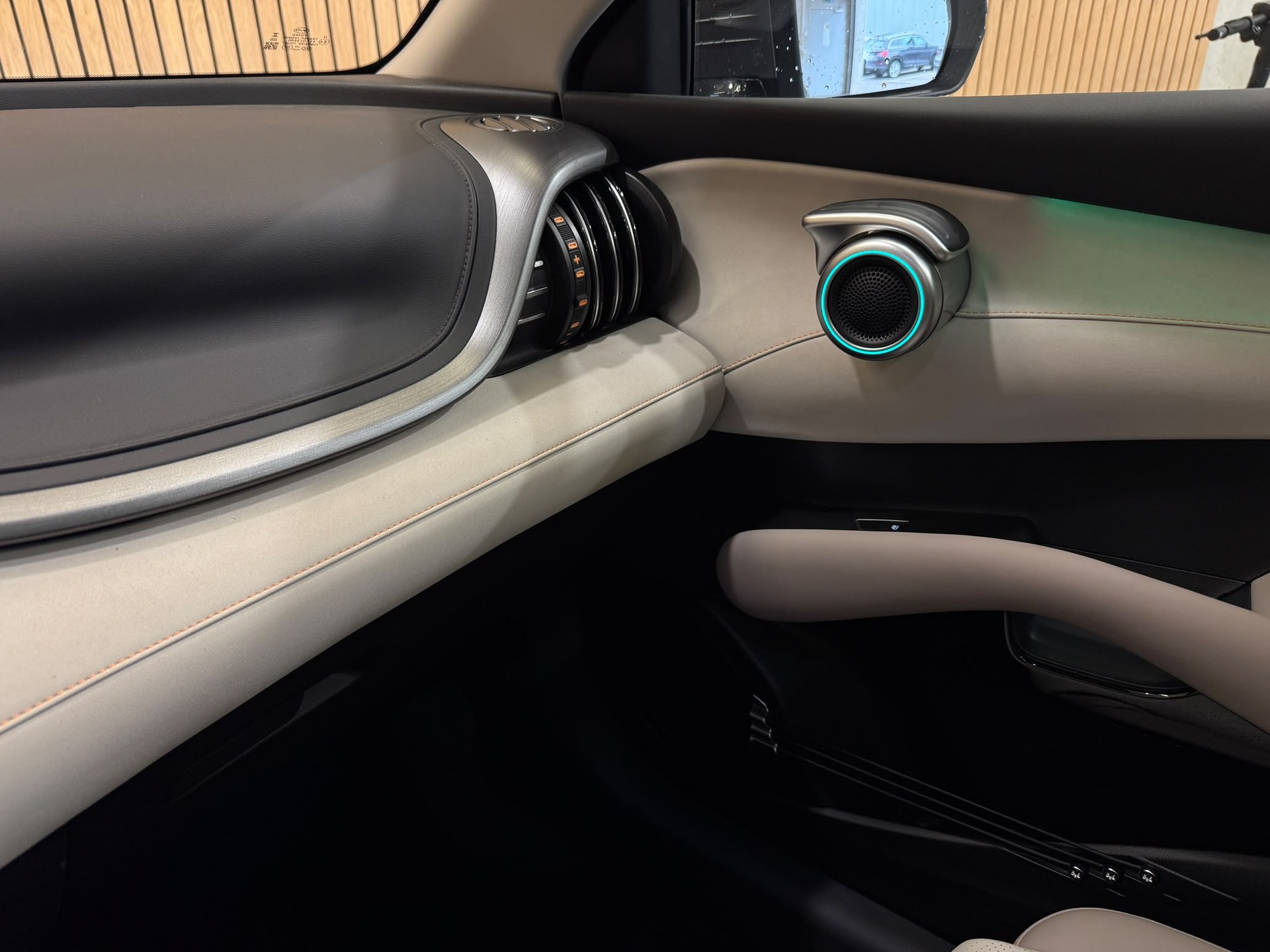 BYD Atto 3 EVO 74.8 kWh Excellence AWD-image-15