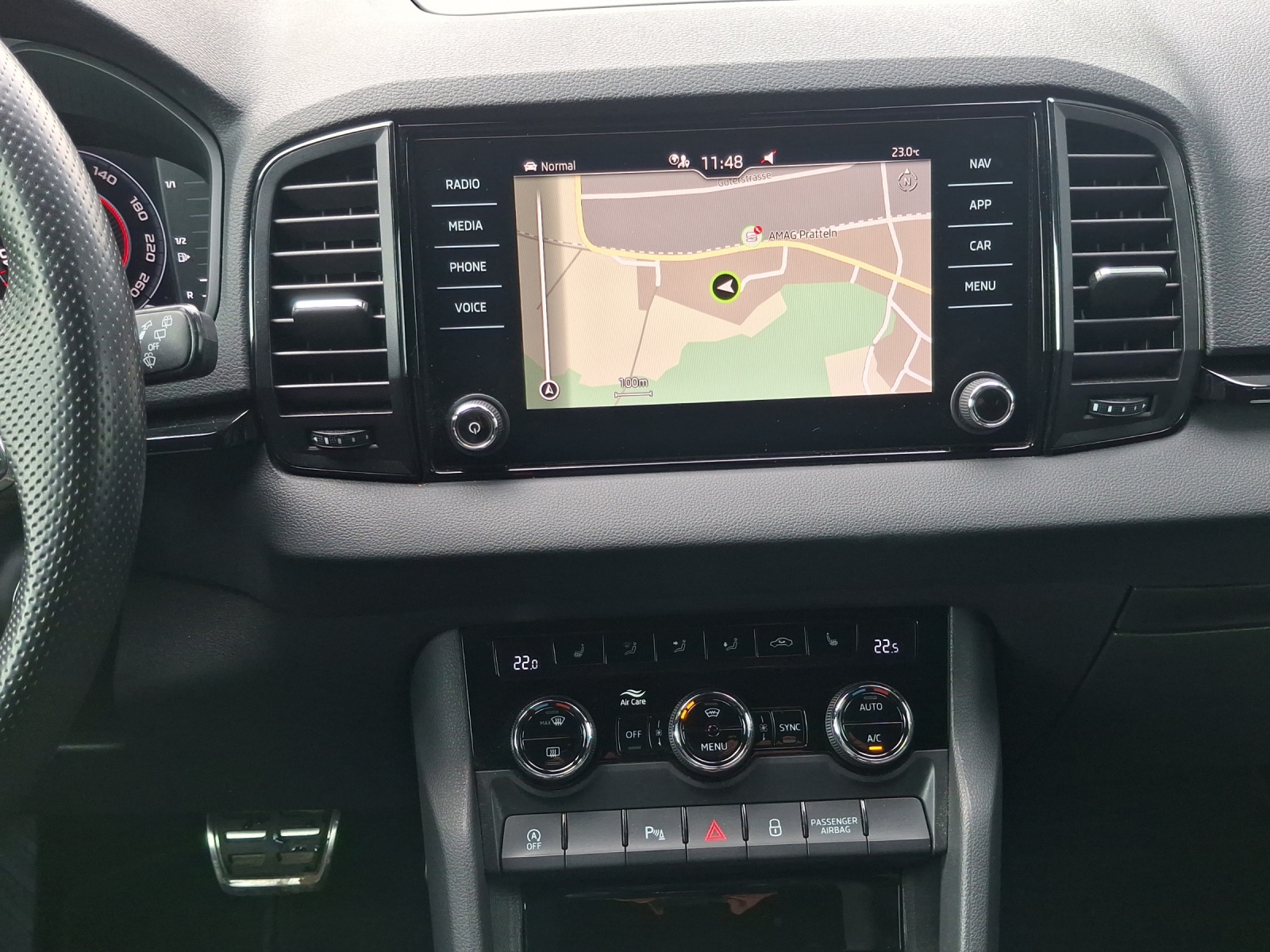 SKODA Karoq 1.5 TSI ACT SportLine DSG-image-10