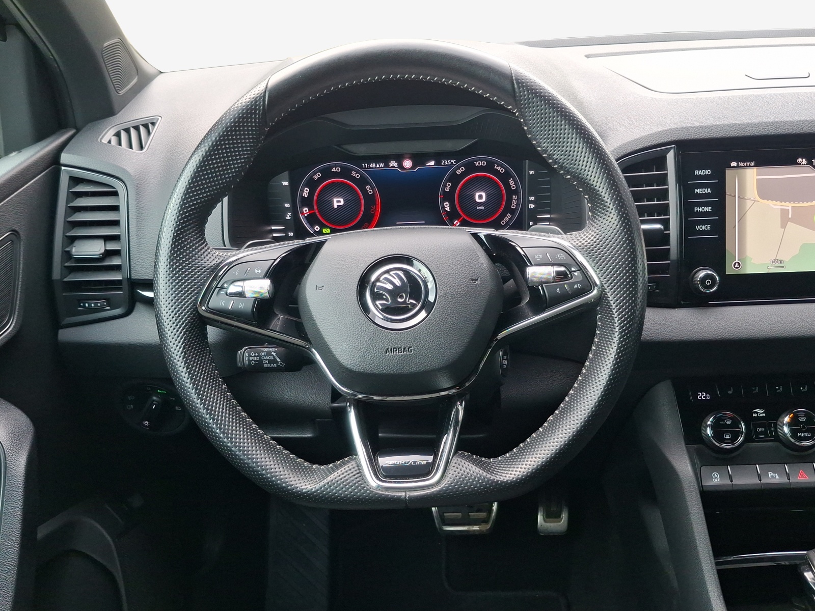 SKODA Karoq 1.5 TSI ACT SportLine DSG-image-9