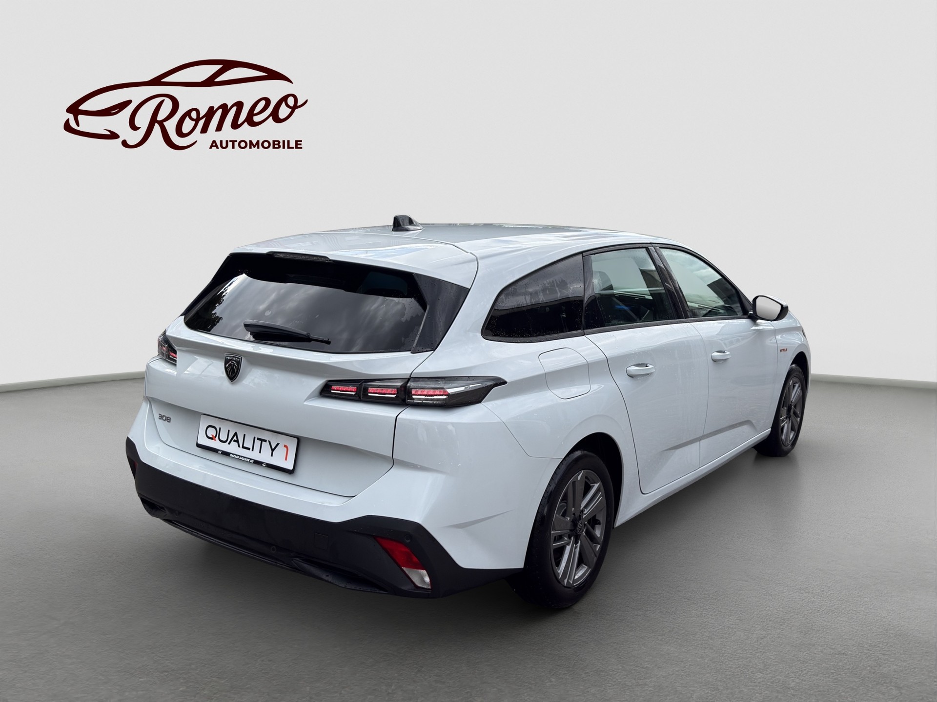 PEUGEOT 308 SW 1.2 Hybrid 136 Style ** Werkgarantie bis 5/2028 oder 100'000 km ** CH Auto ** 1. Hand ** Frisch ab Service **-image-2