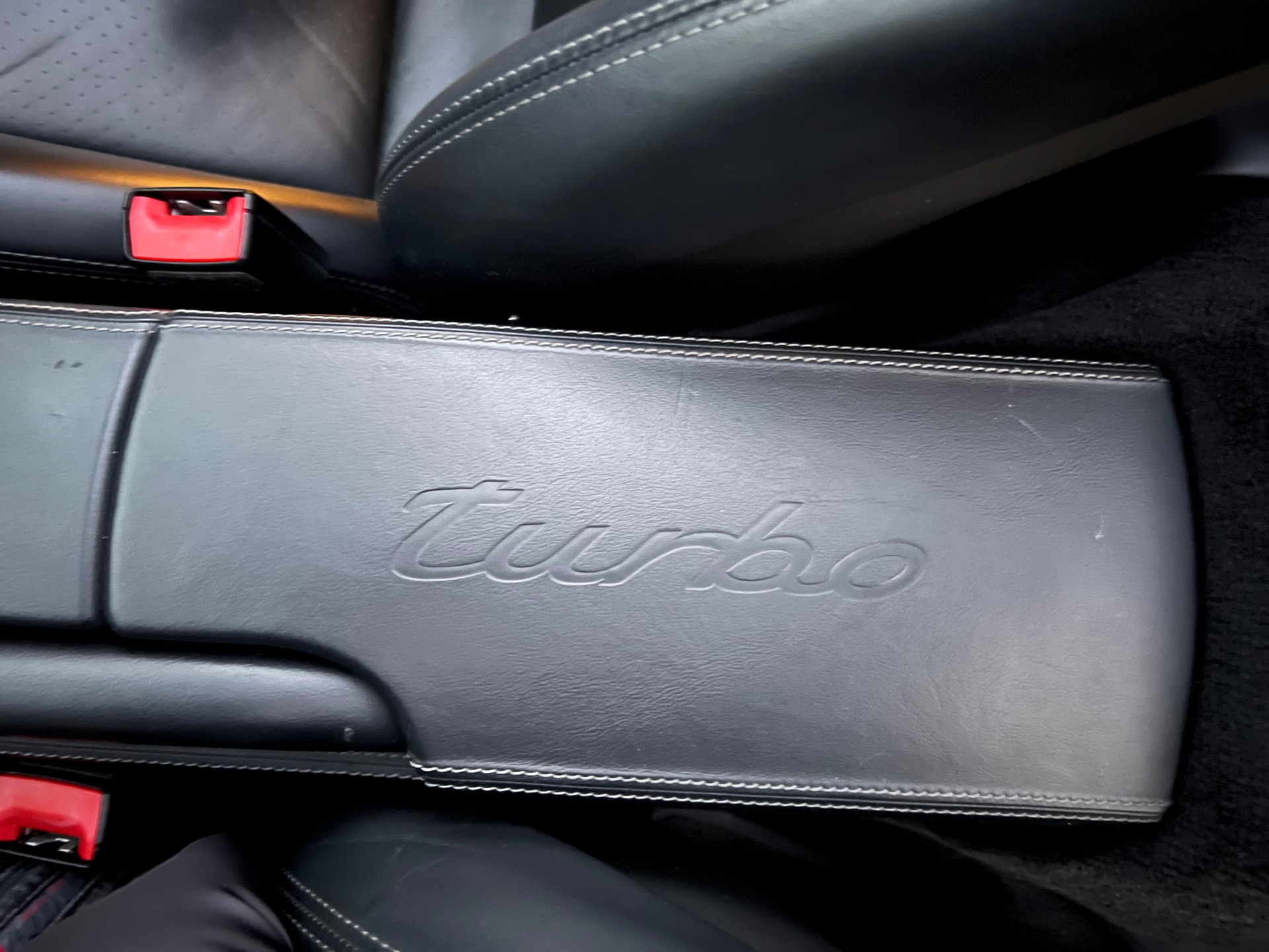 PORSCHE 911 Cabrio Turbo 997-image-11
