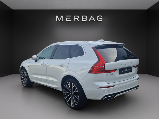 VOLVO XC60 T8 eAWD R-Design-image-4