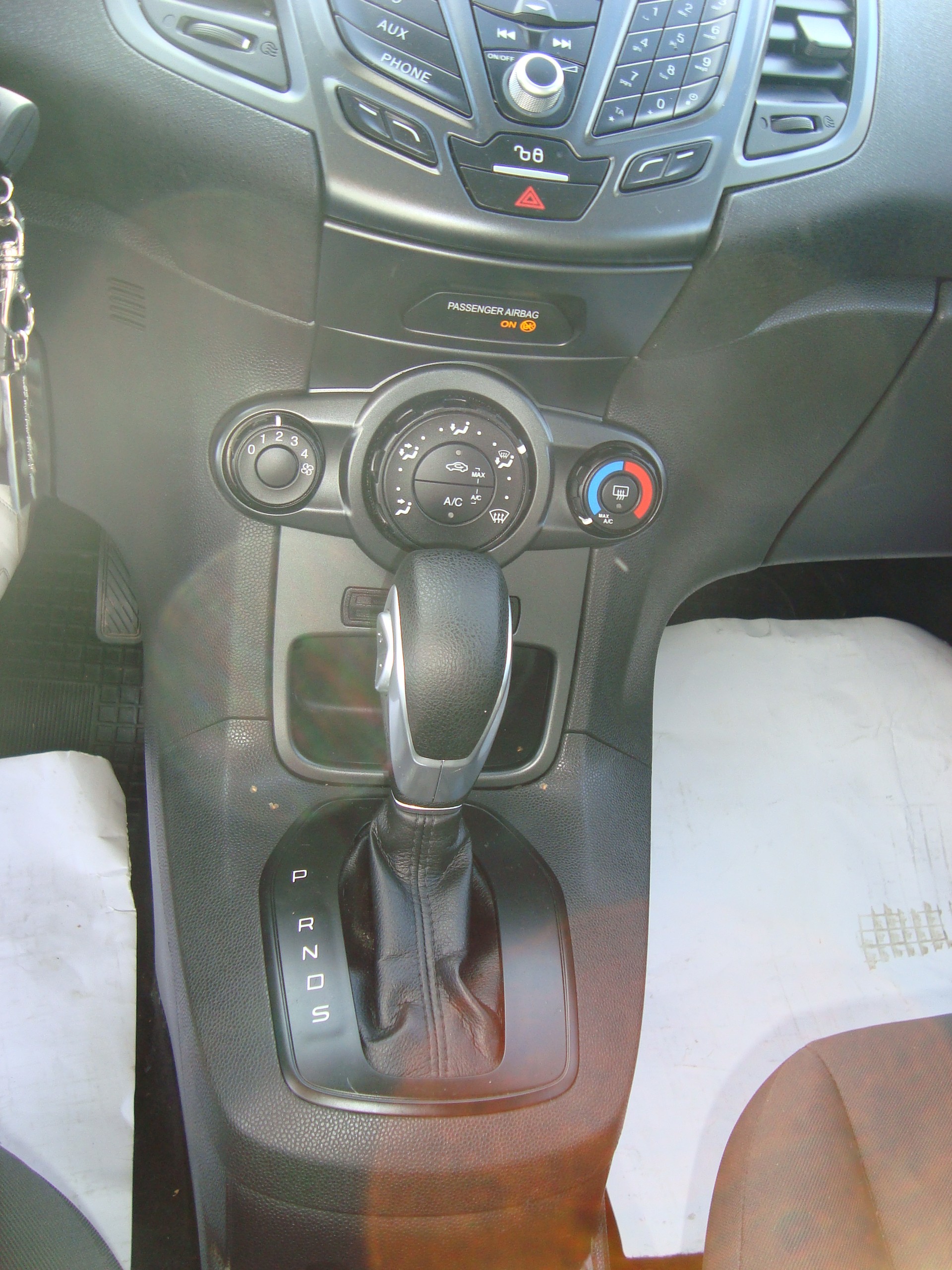 FORD Fiesta 1.0 SCTi Sync PowerShift-image-8