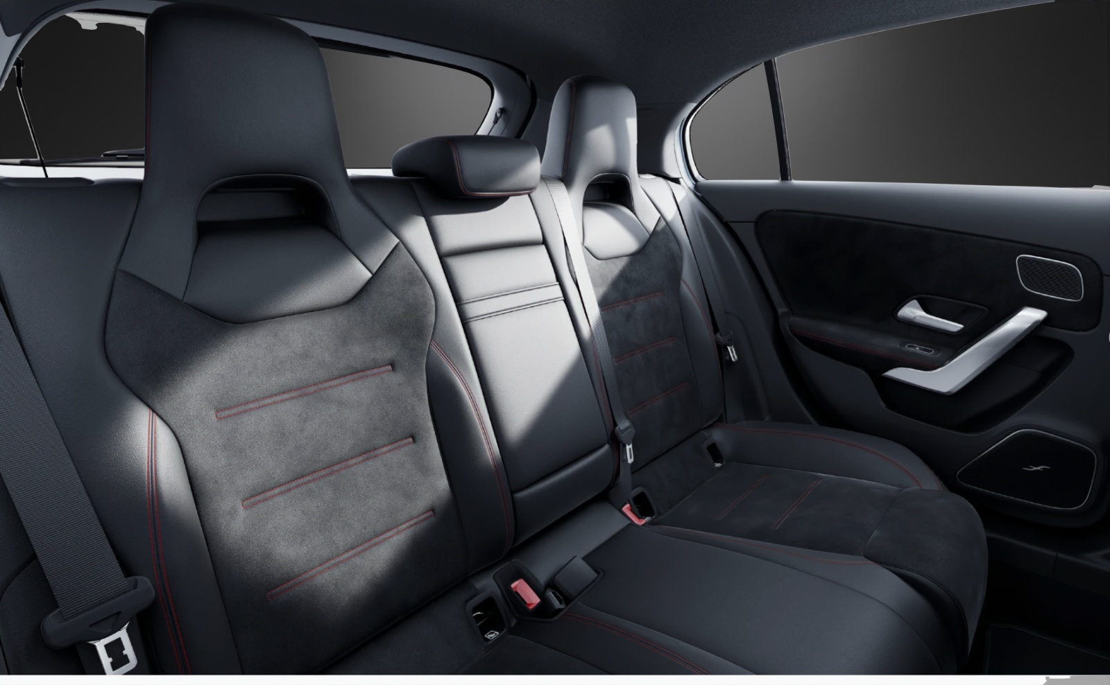 MERCEDES-BENZ A 220 4Matic 8G-DCT-image-9