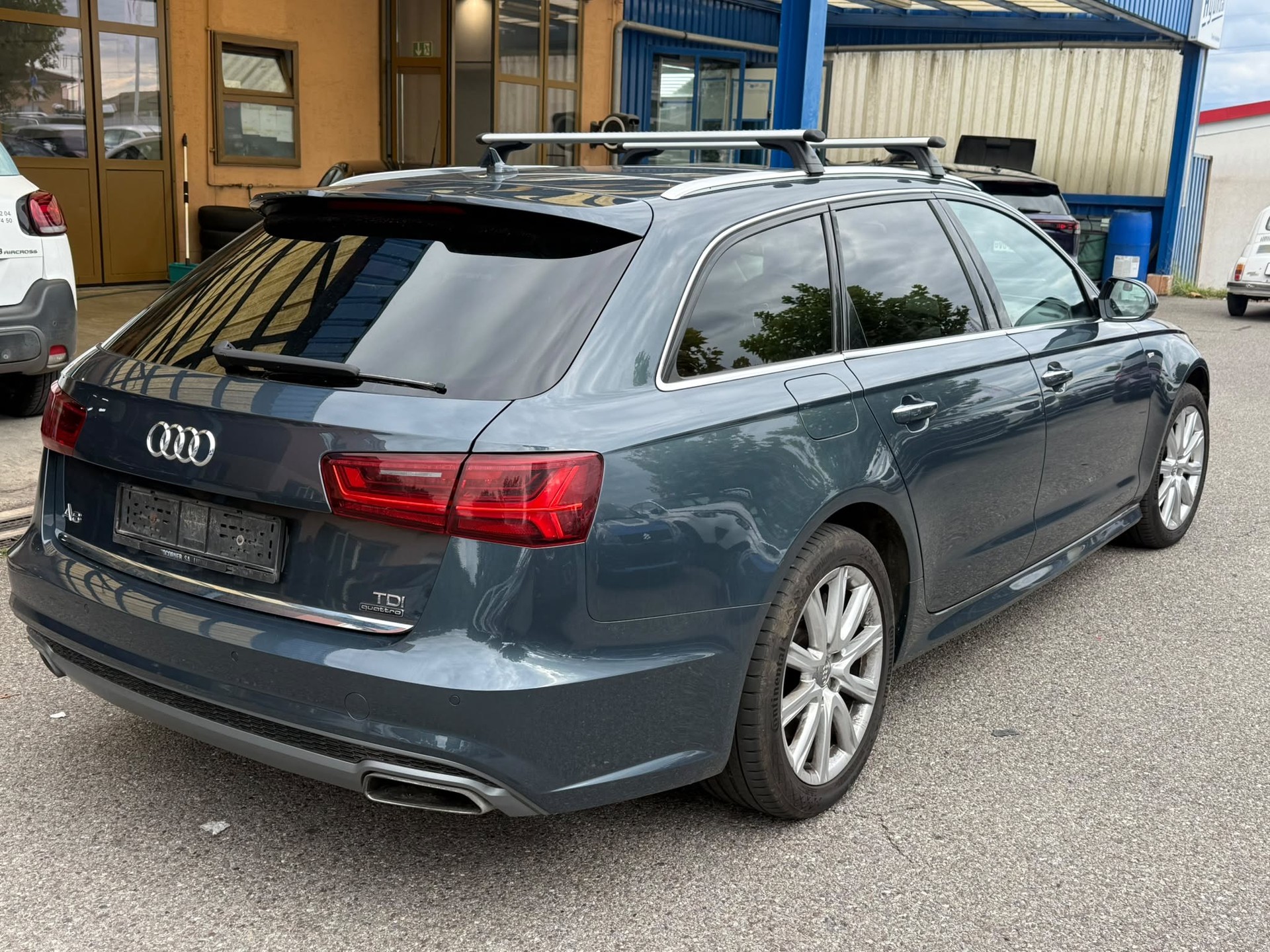 AUDI A6 Avant 3.0 TDI V6 quattro S-tronic-image-2