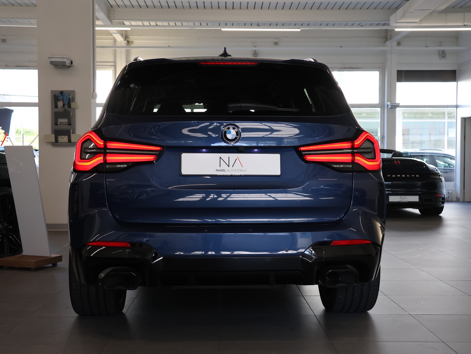 BMW X3 xDrive 48V M40d M Sport Edition Steptronic *PHYTONICBLAU-LACKIERUNG*-image-6