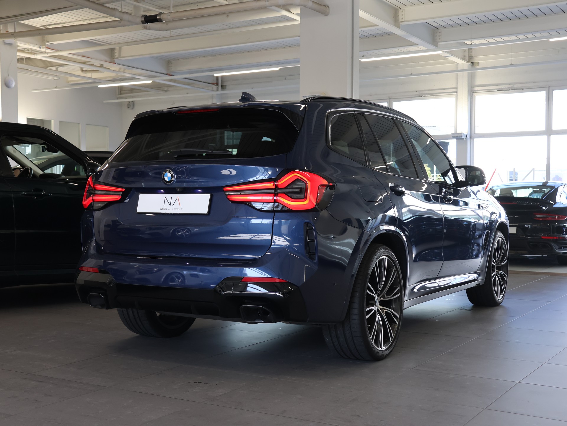 BMW X3 xDrive 48V M40d M Sport Edition Steptronic *PHYTONICBLAU-LACKIERUNG*-image-7