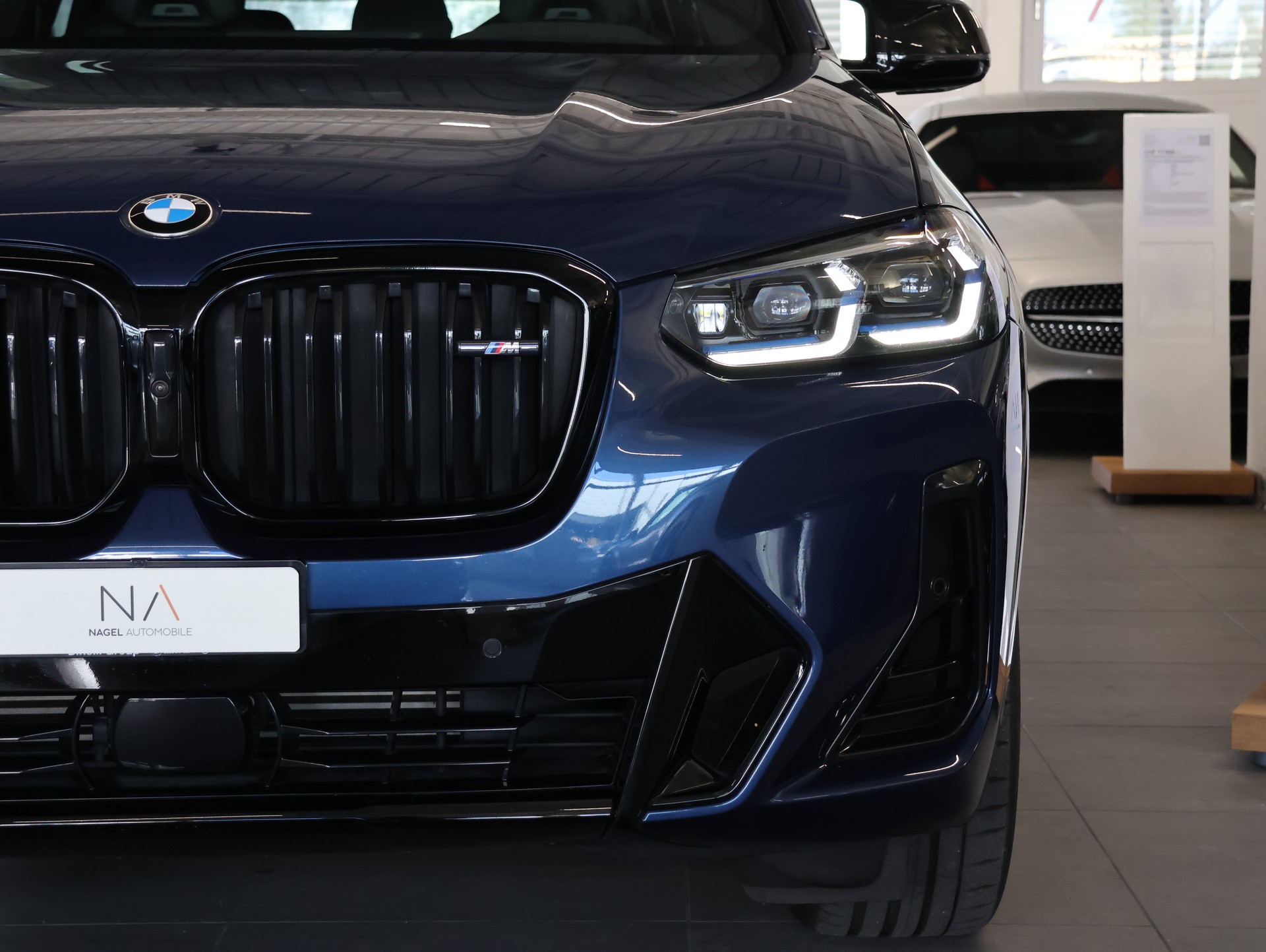 BMW X3 xDrive 48V M40d M Sport Edition Steptronic *PHYTONICBLAU-LACKIERUNG*-image-3