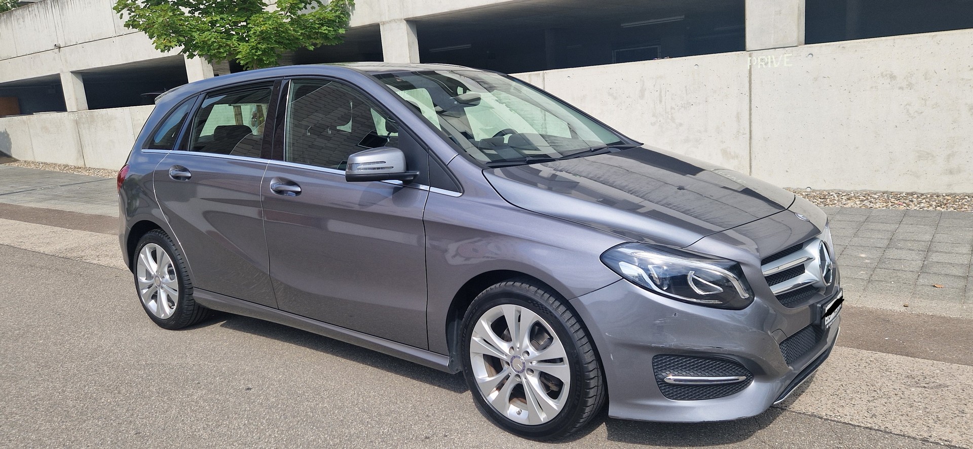 MERCEDES-BENZ B 220 4m-image-3