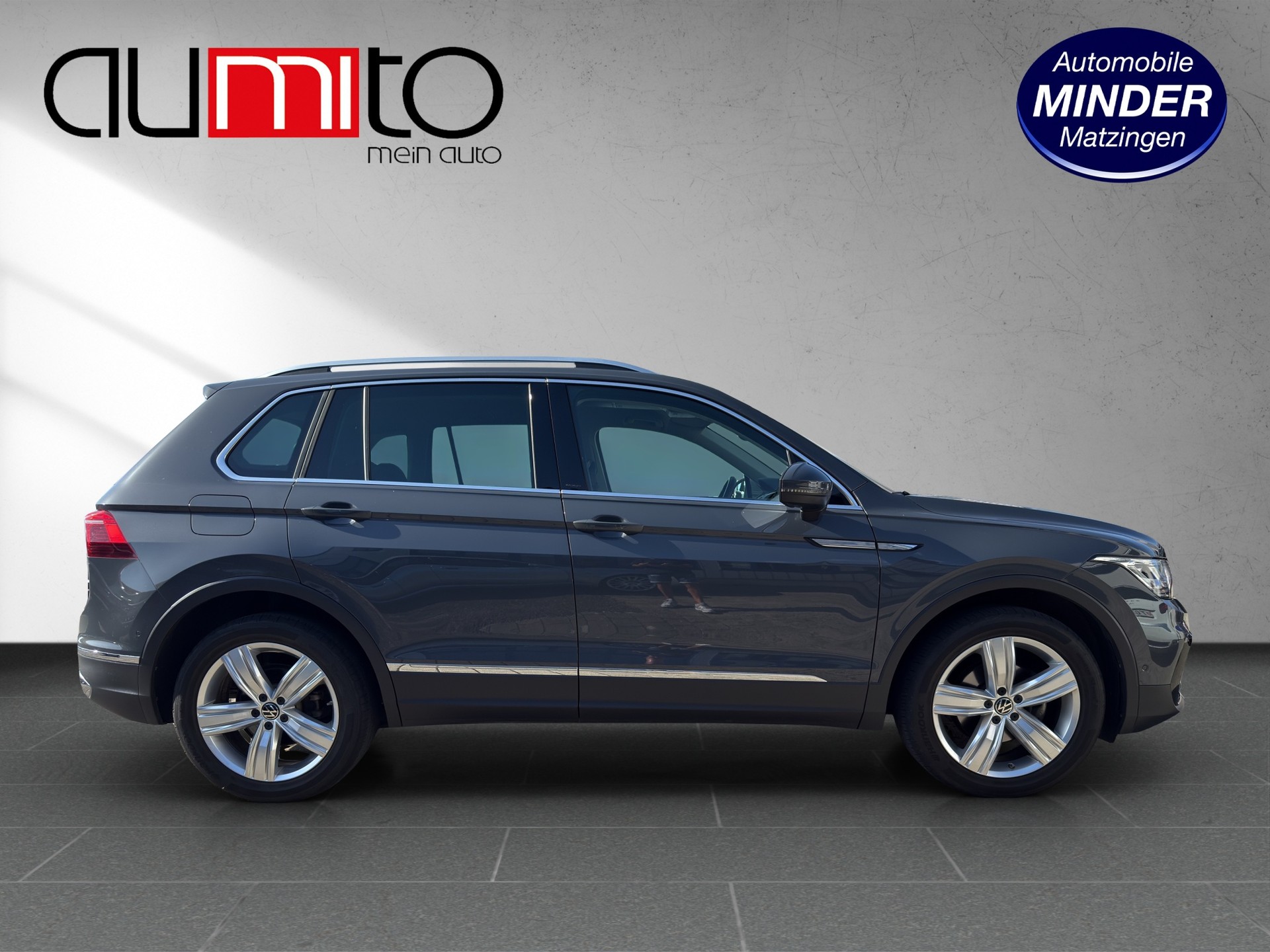 VW Tiguan 2.0 TDI SCR R-Line 4Motion DSG-image-1