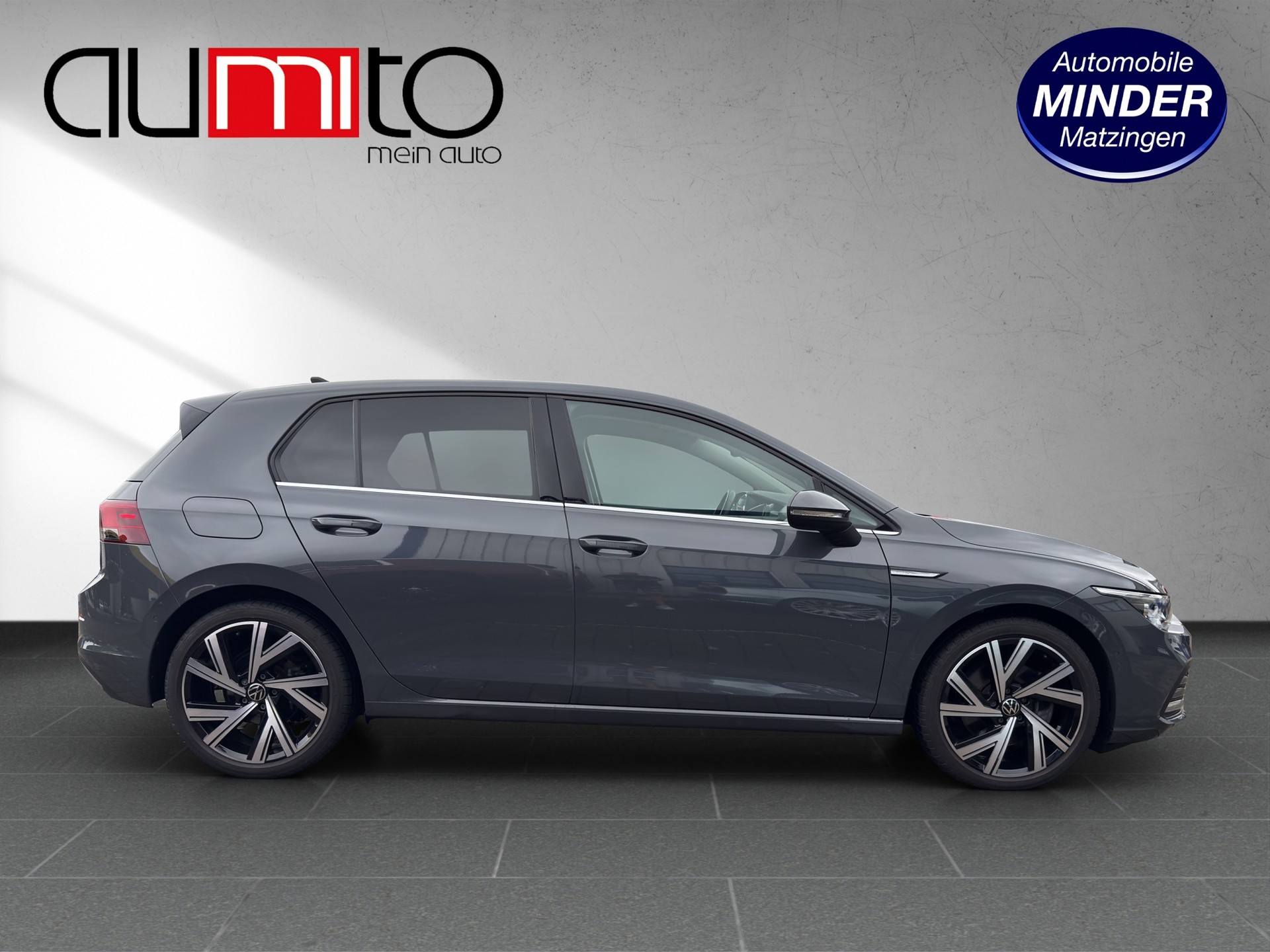 VW Golf 2.0 TSI Style DSG-image-1