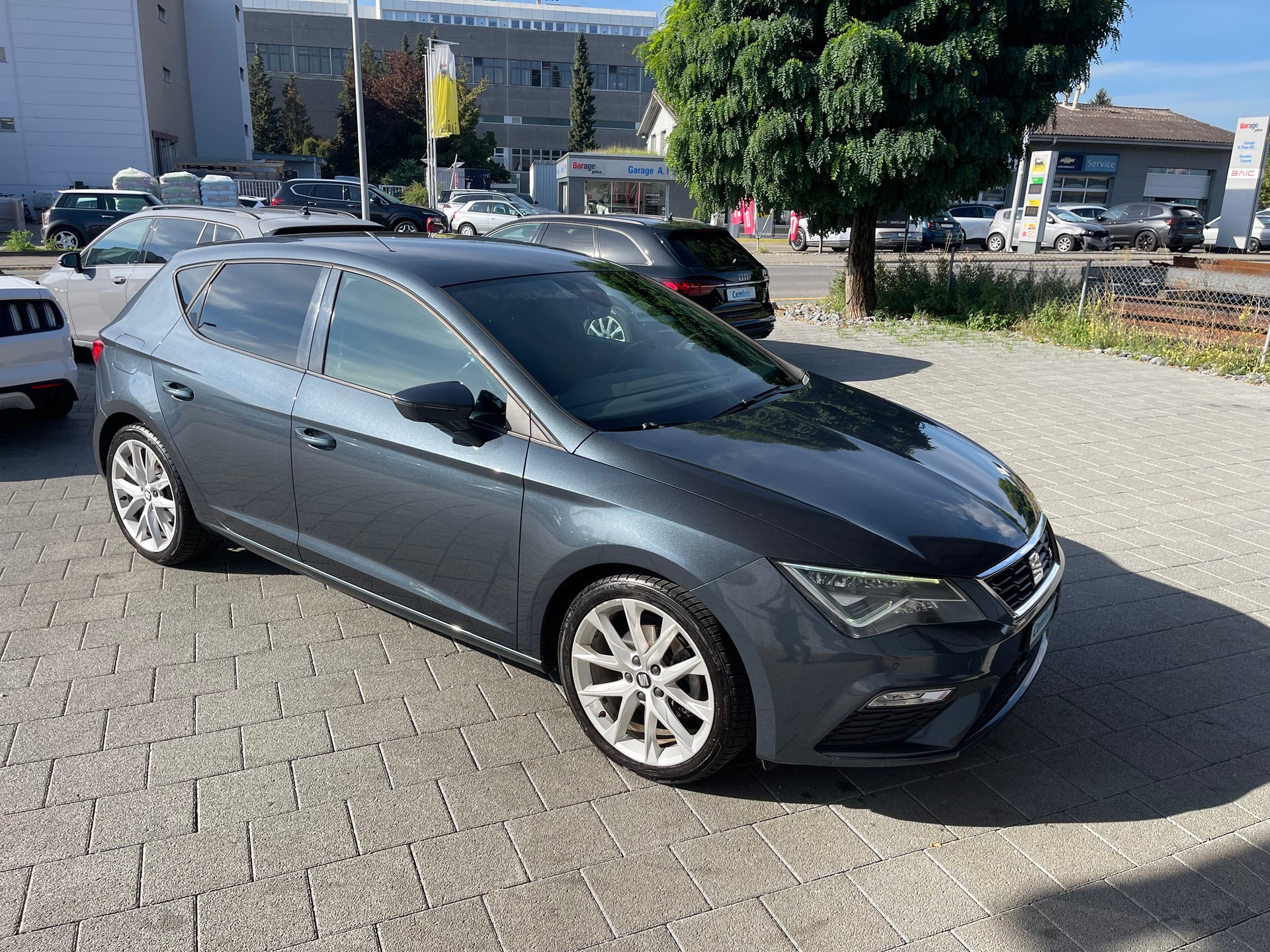 SEAT Leon 1.5 TSI EVO SWISS FR DSG-image-3