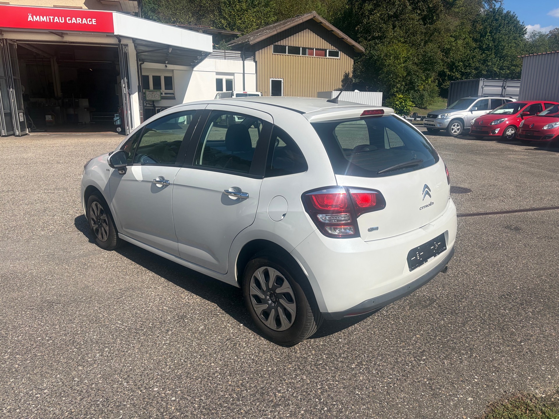 CITROEN C3 1.6 16V e-HDi Exclusive EGS6-image-5