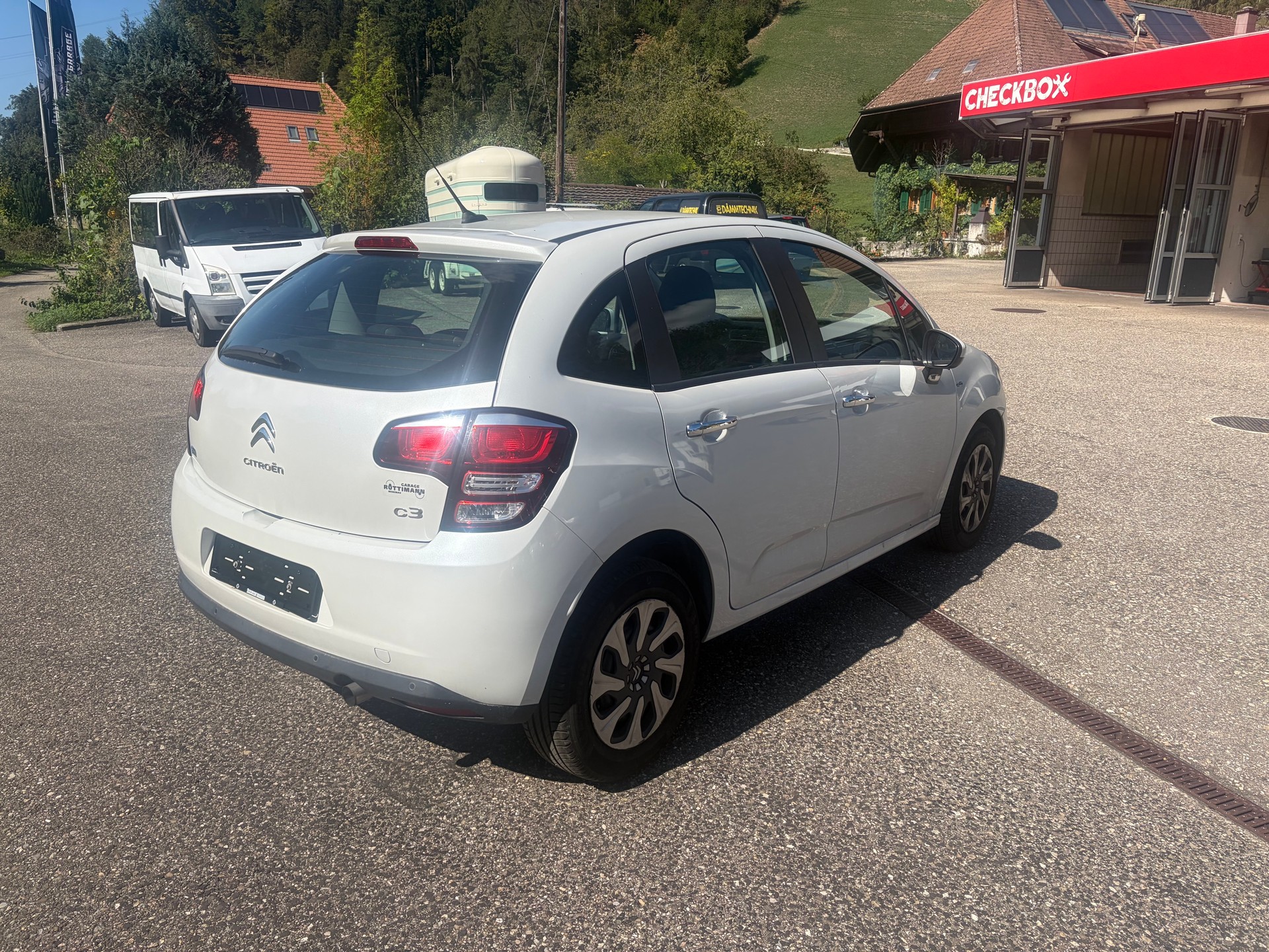 CITROEN C3 1.6 16V e-HDi Exclusive EGS6-image-3