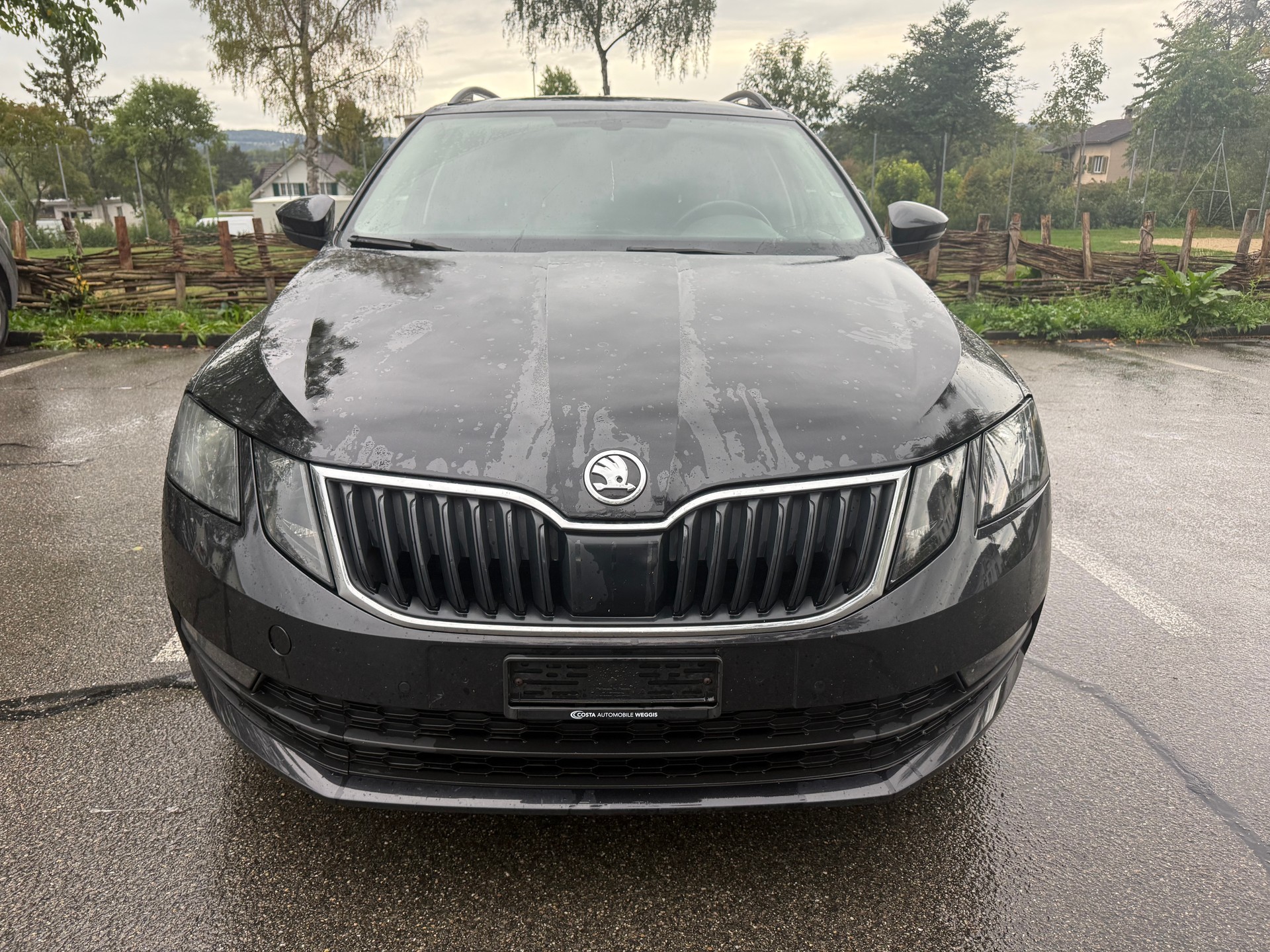 SKODA Octavia Combi 1.6 TDI Ambition-image-1