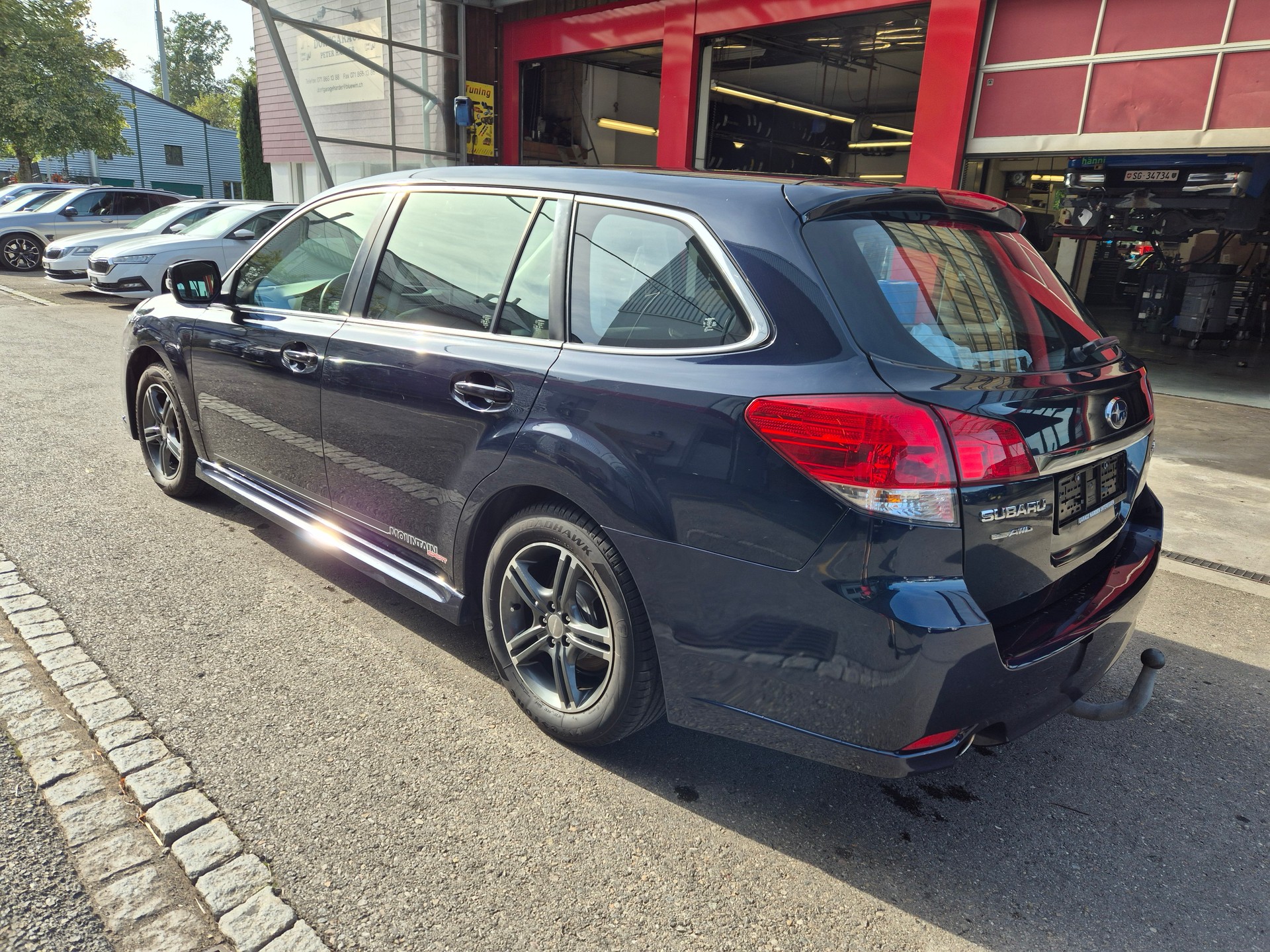SUBARU Legacy 2.0i Swiss AWD Lineartronic-image-3