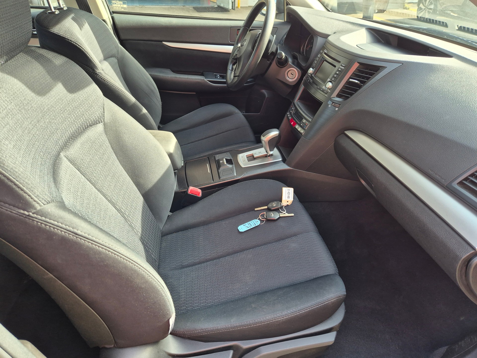 SUBARU Legacy 2.0i Swiss AWD Lineartronic-image-7