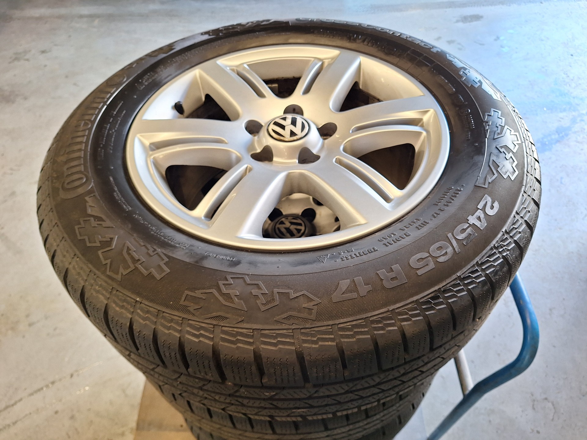 VW AMAROK-image-14