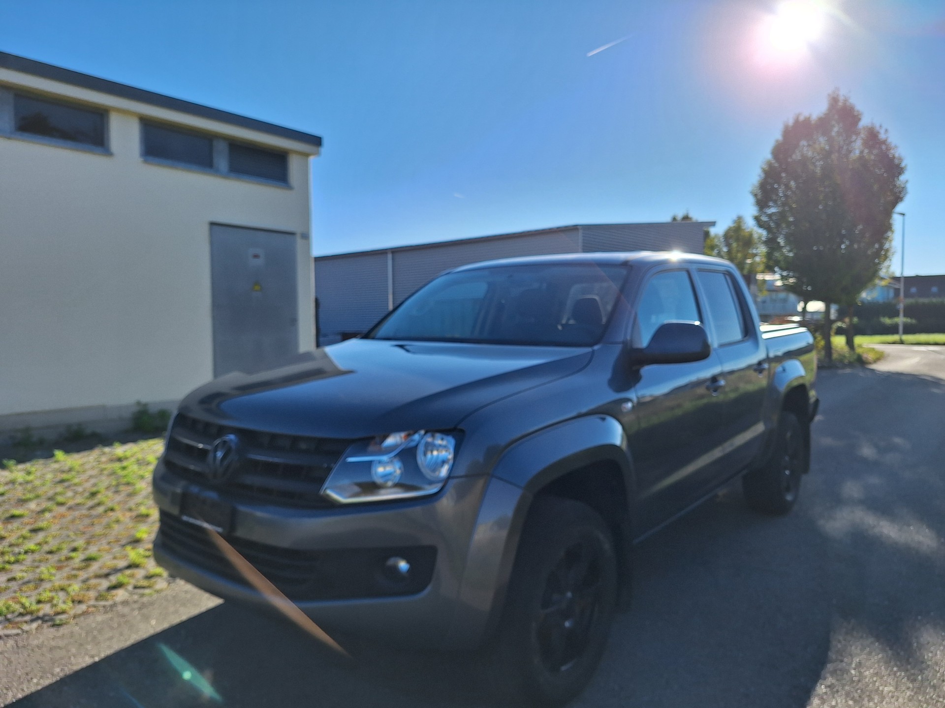 VW AMAROK-image-1