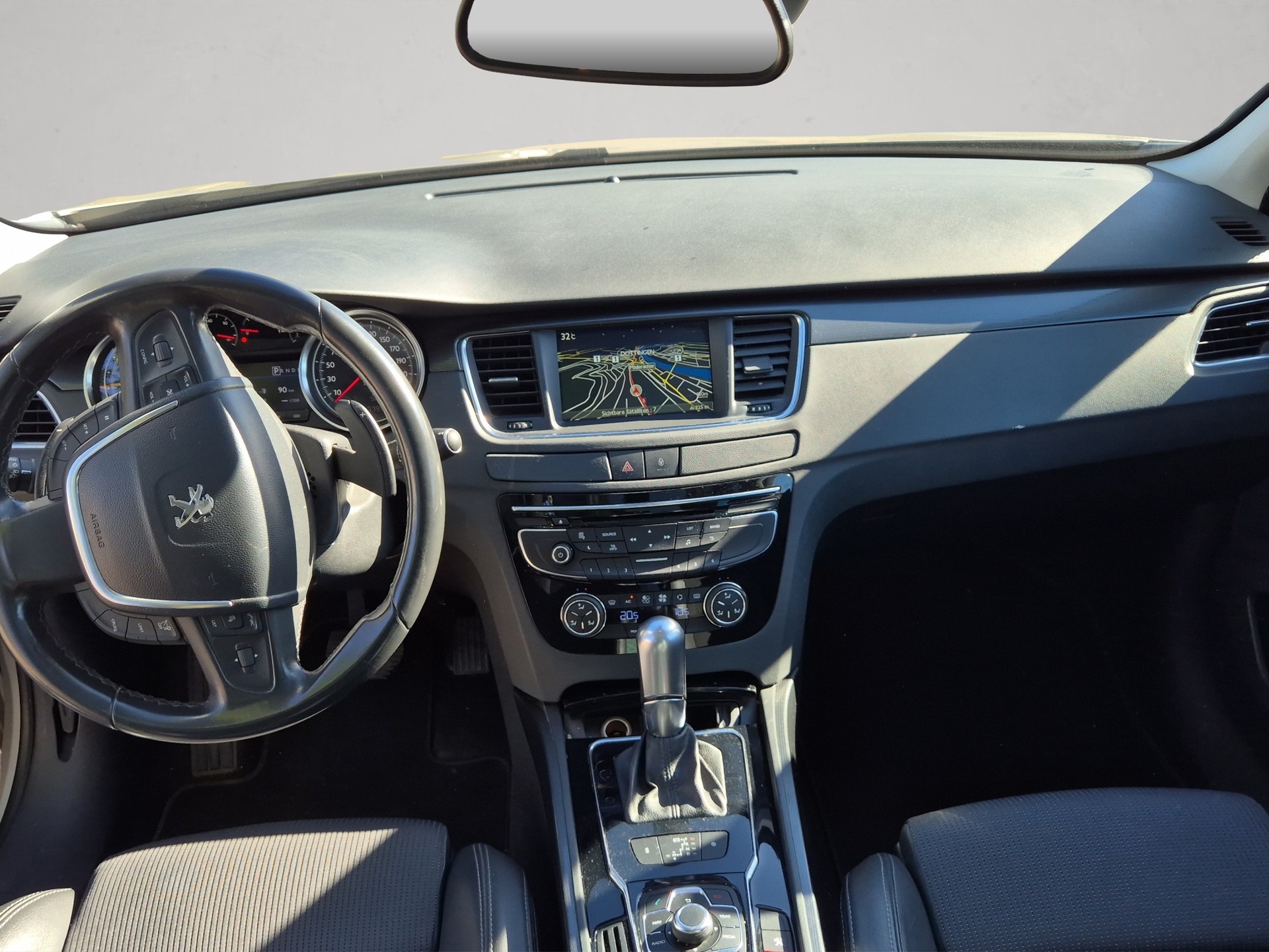 PEUGEOT 508 SW 1.6 16V T Allure Automatic-image-11