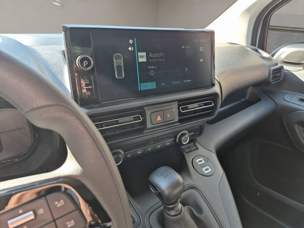 CITROEN Berlingo VAN M Essence 110ch Manuelle-image-8