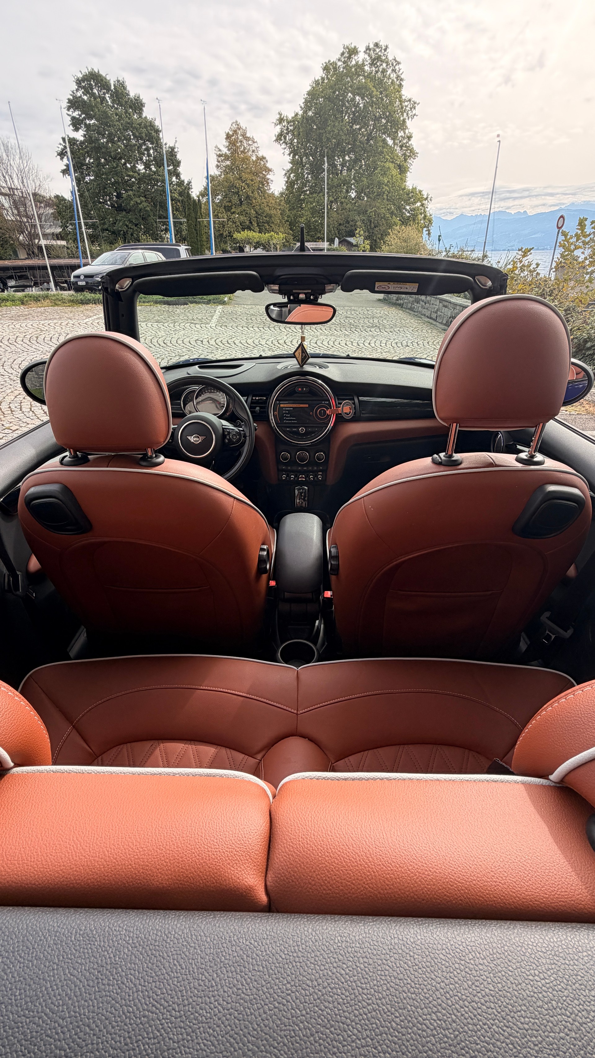MINI 2.0i Cooper S DKG-image-1