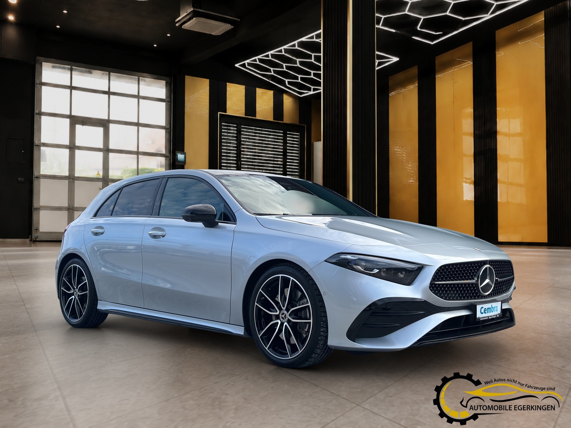MERCEDES-BENZ A 250 AMG Line 4m-image-2