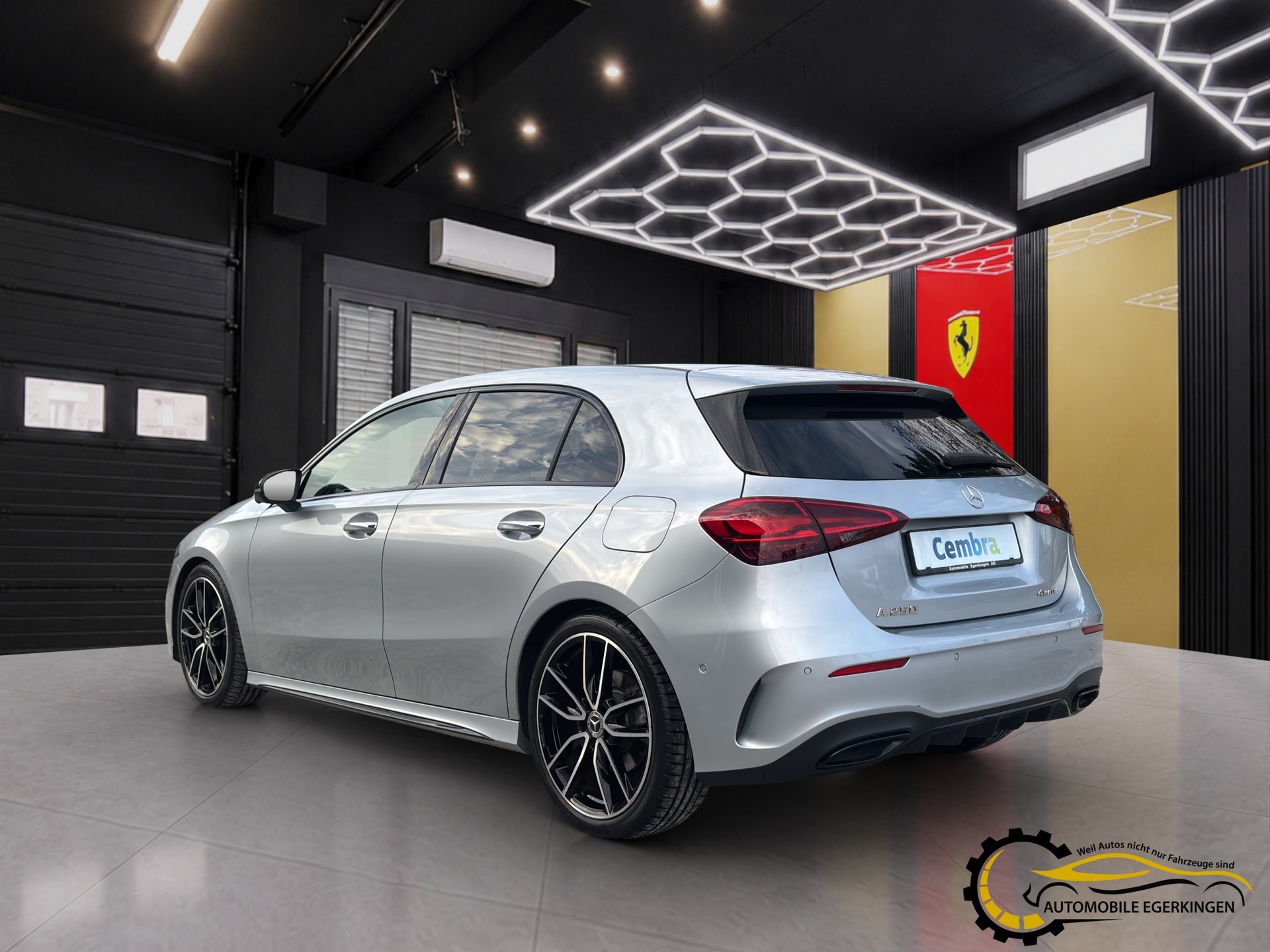 MERCEDES-BENZ A 250 AMG Line 4m-image-6