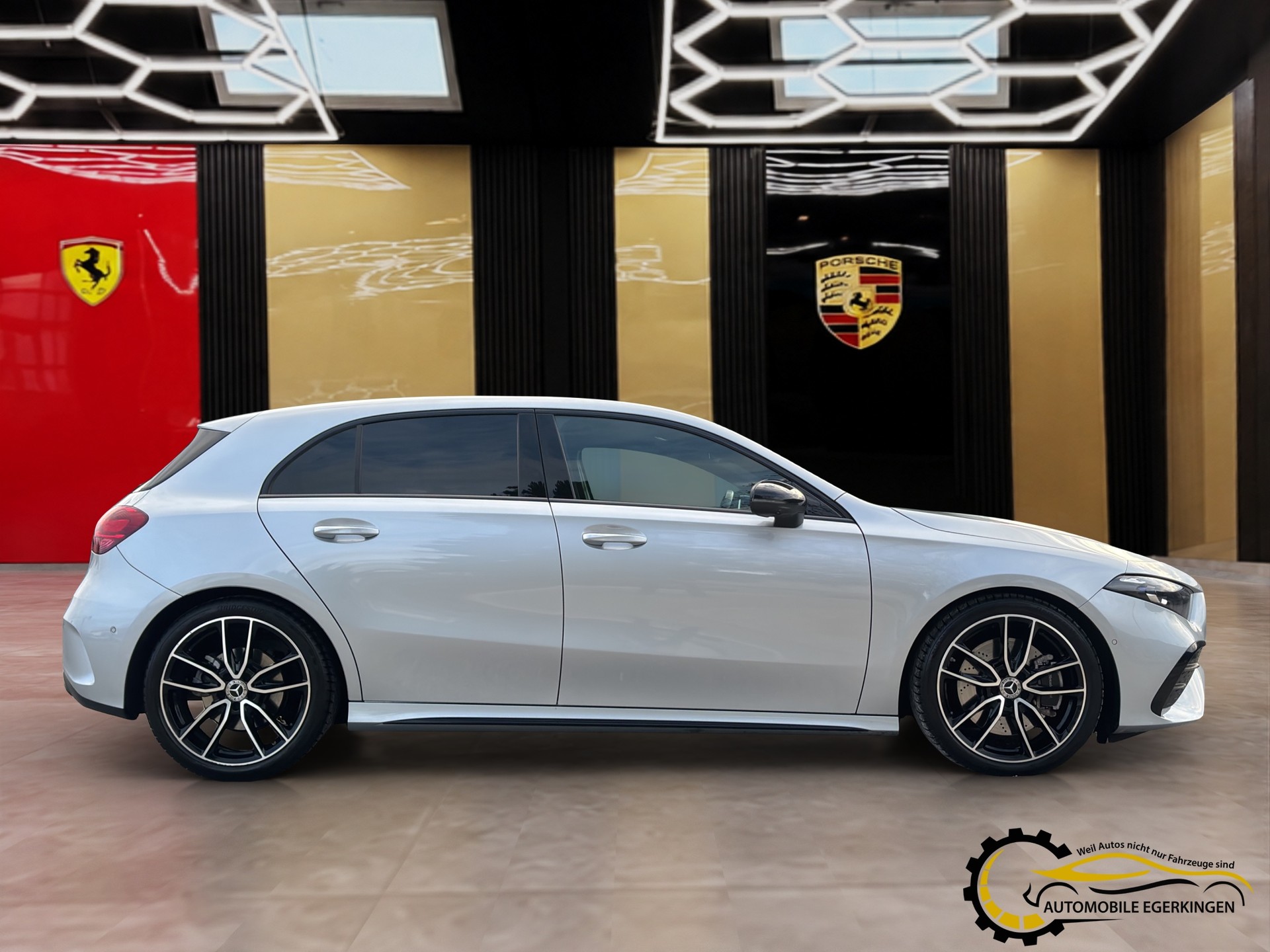 MERCEDES-BENZ A 250 AMG Line 4m-image-3