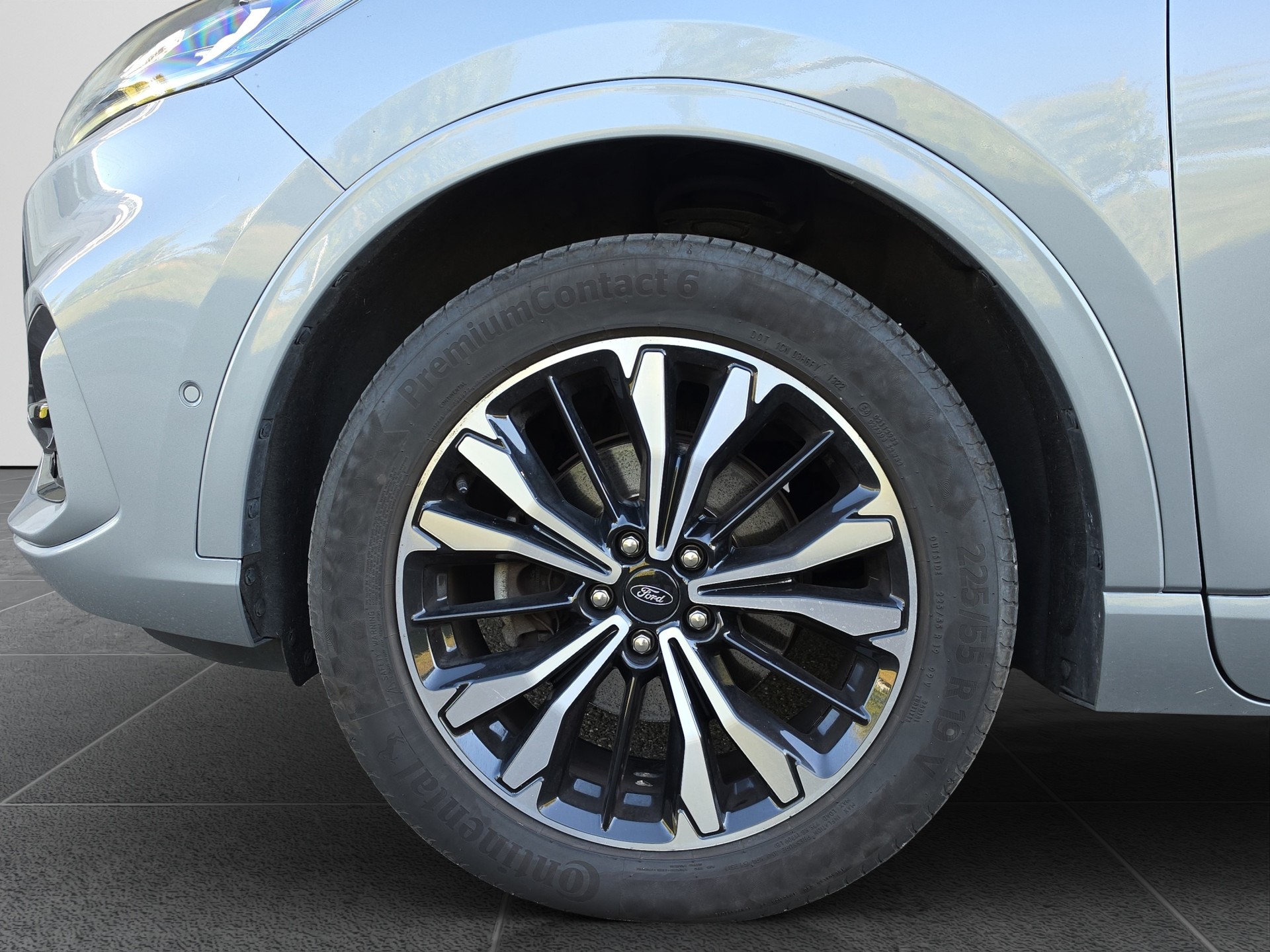FORD Kuga 2.5 Hybrid ST-Line X 4x4-image-8
