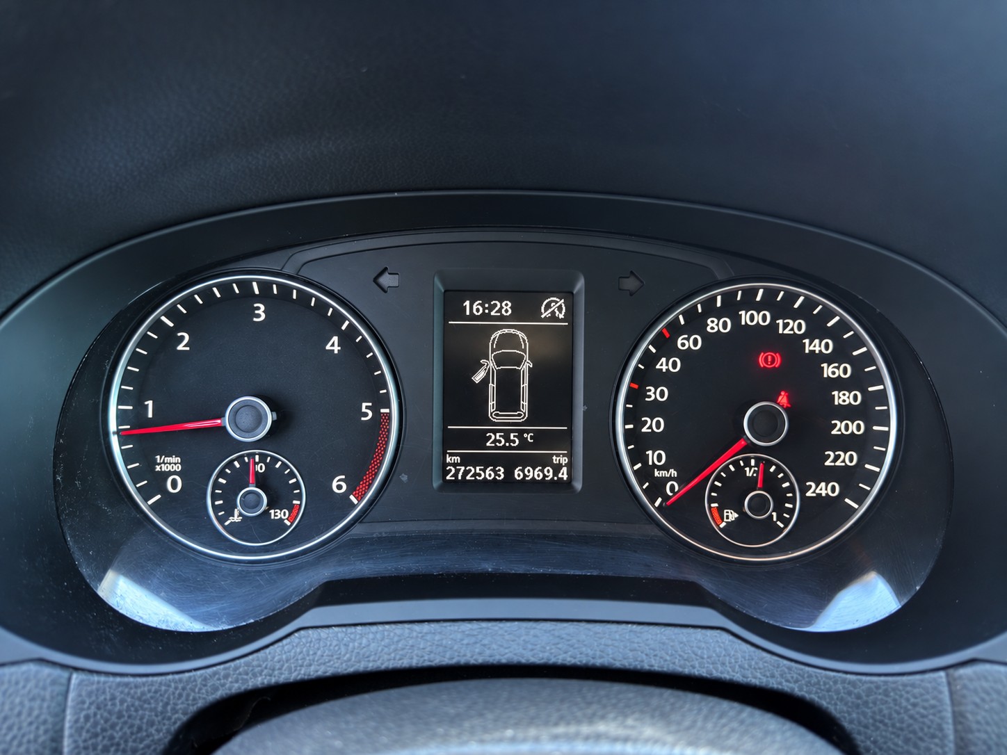 VW Sharan 2.0 TDI BlueMotion Technology Comfortline-image-10