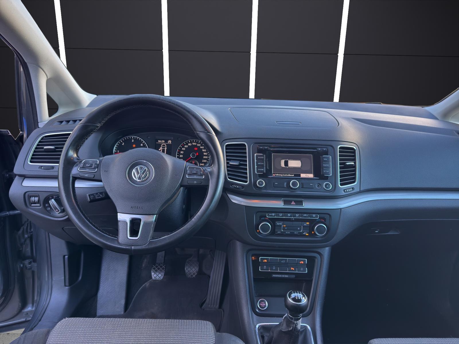 VW Sharan 2.0 TDI BlueMotion Technology Comfortline-image-9