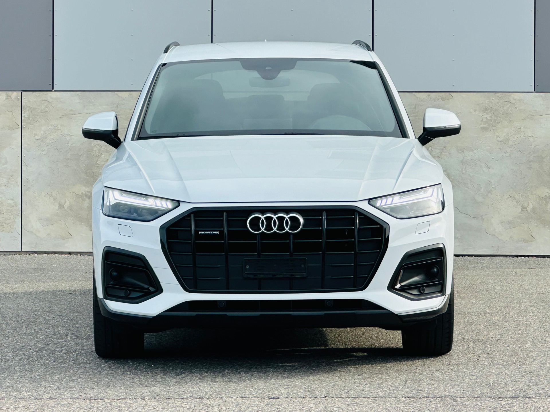 AUDI Q5 Sportback 40 TDI advanced quattro S-tronic-image-6