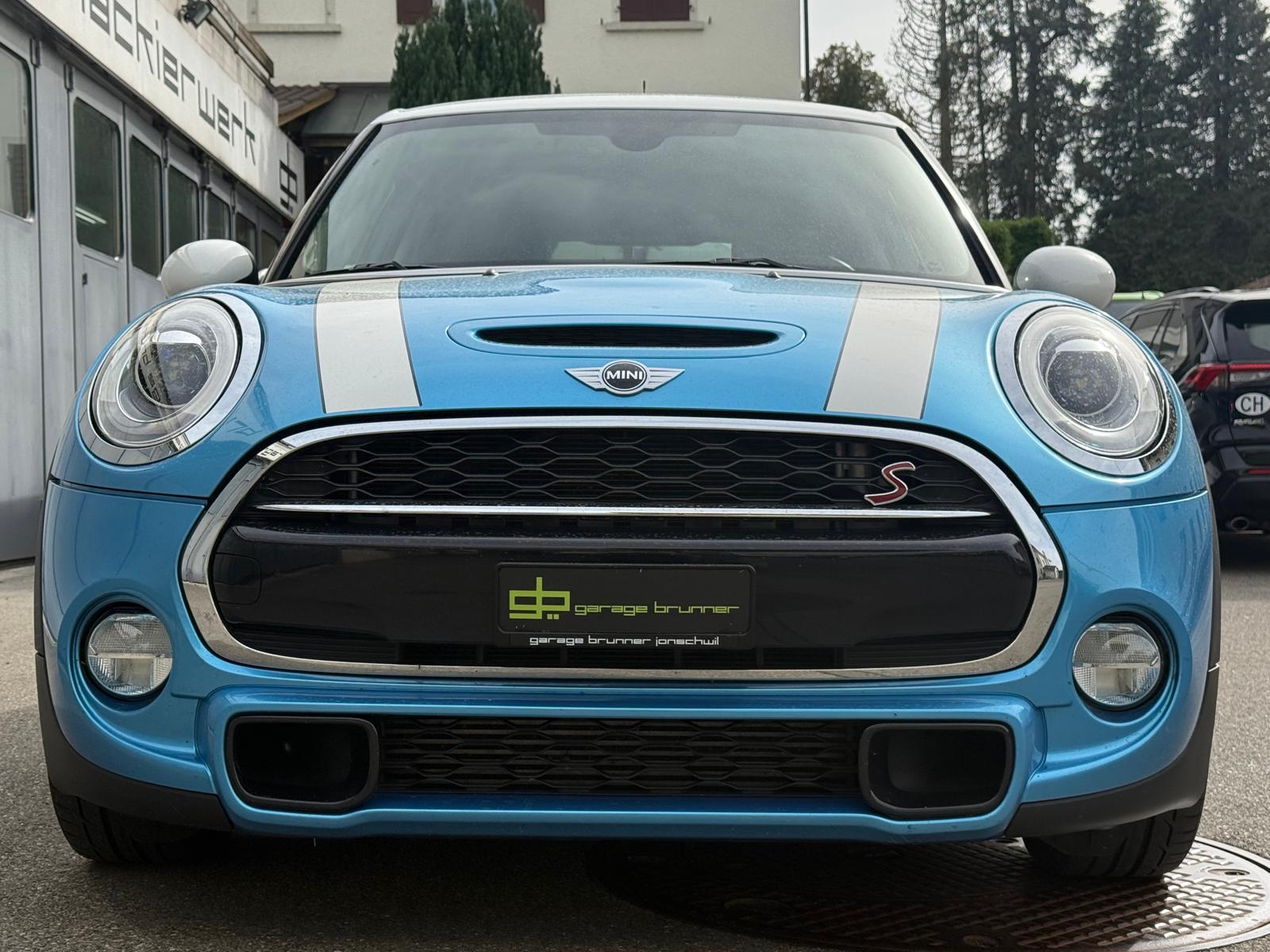 MINI Cooper SD Steptronic-image-3